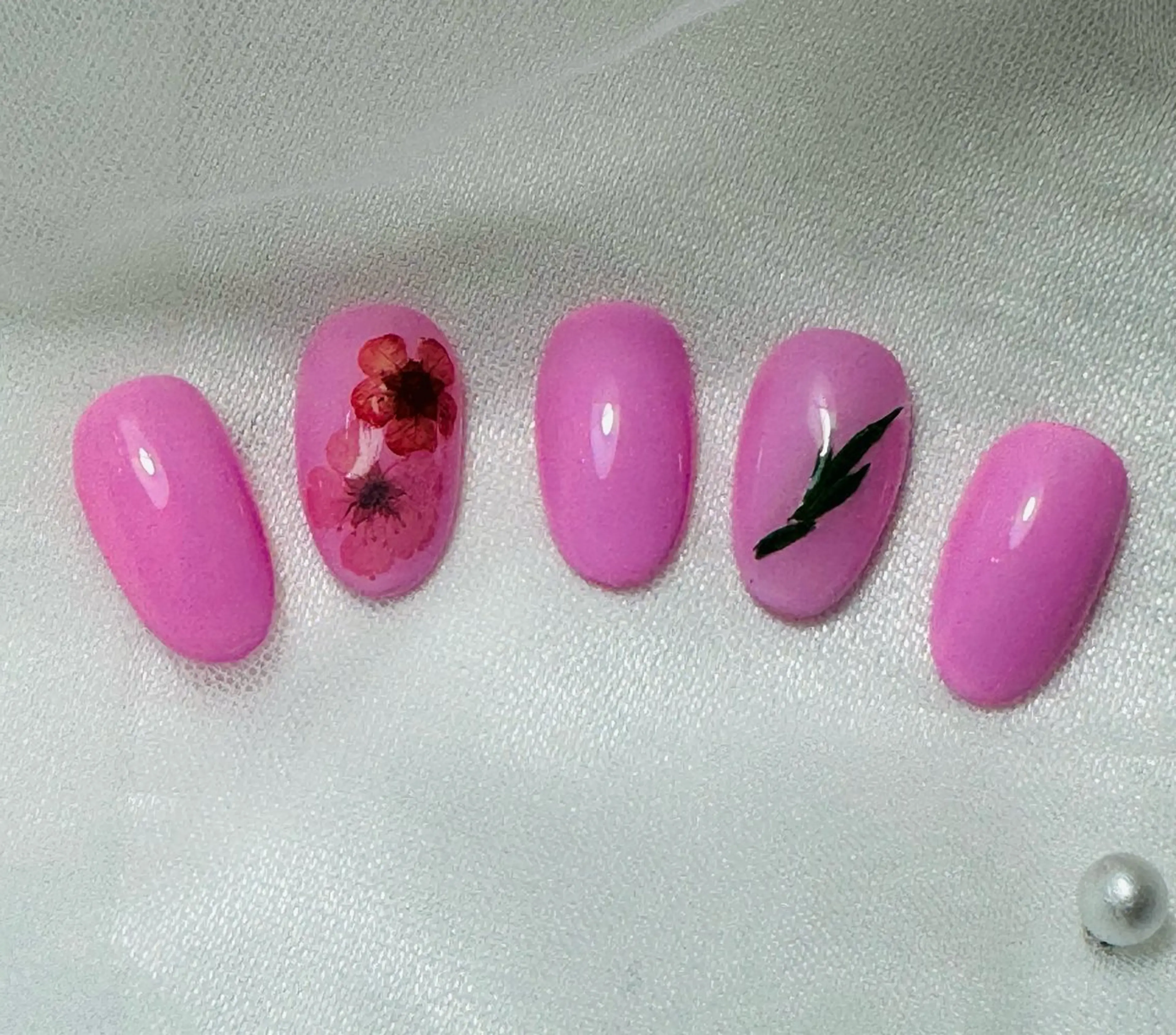 ネイル Regina レジーナのネイルデザイン