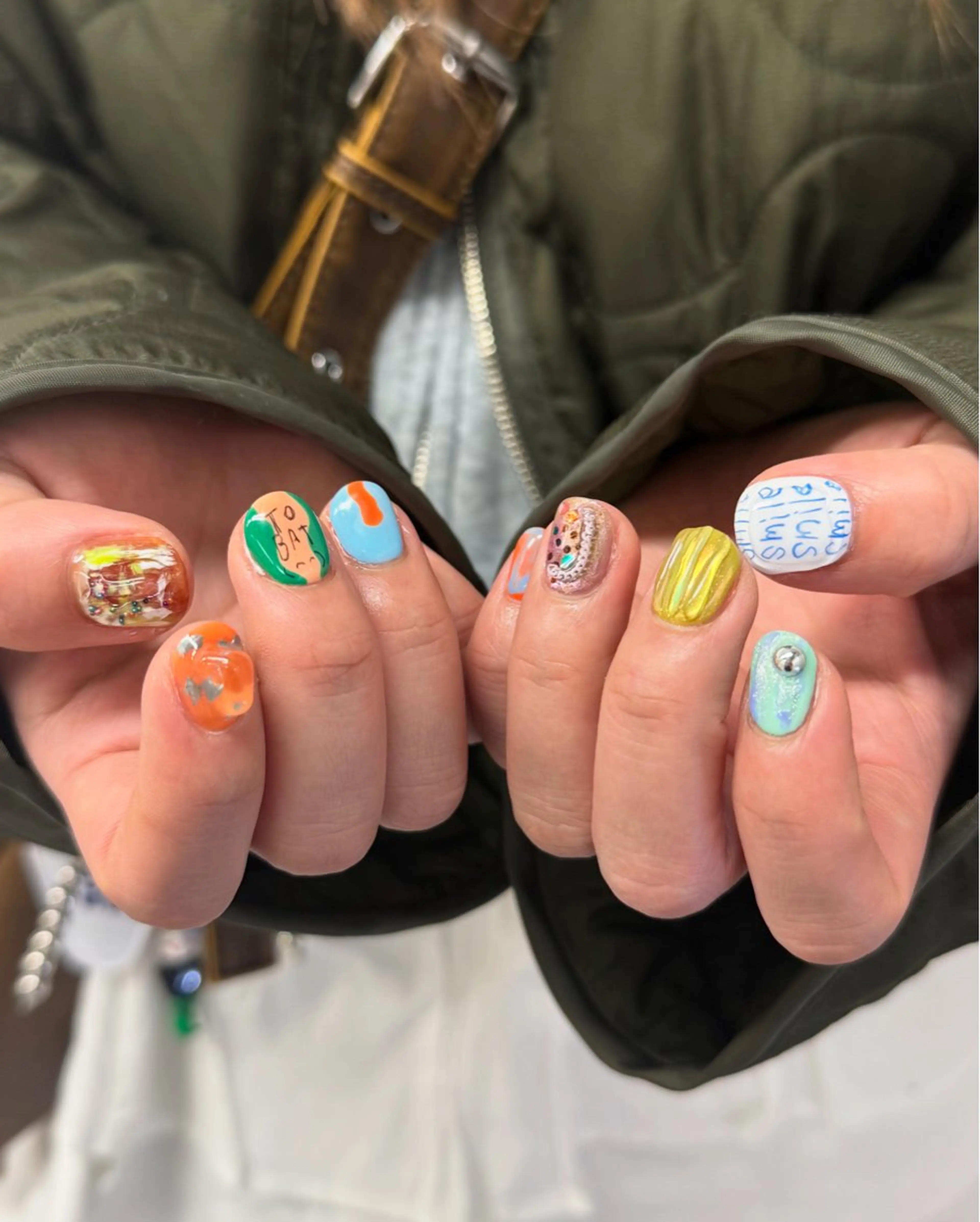 ネイル ハンドネイル ULL emiriのネイルデザイン