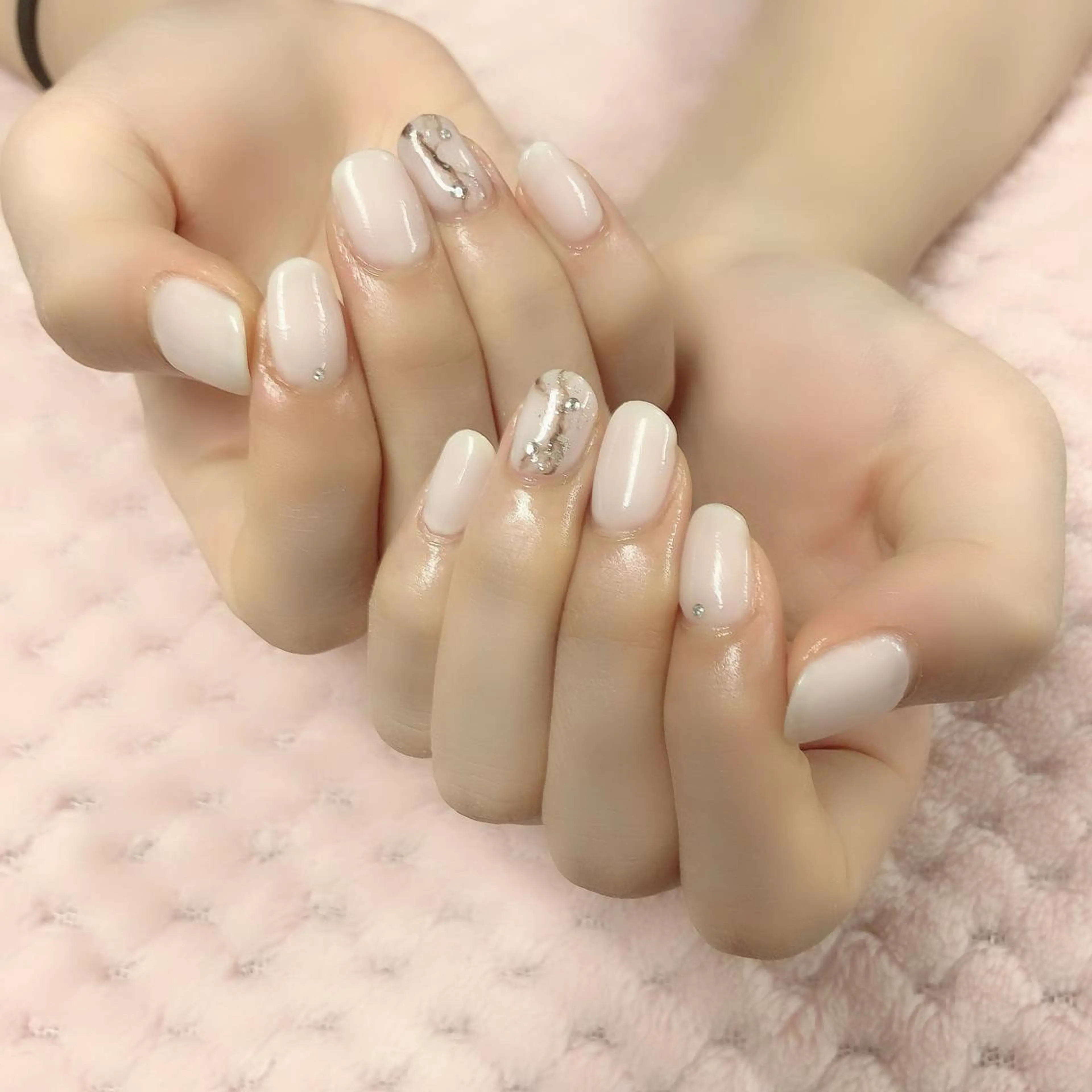 ネイル オフィスネイル ono megumiのネイルデザイン