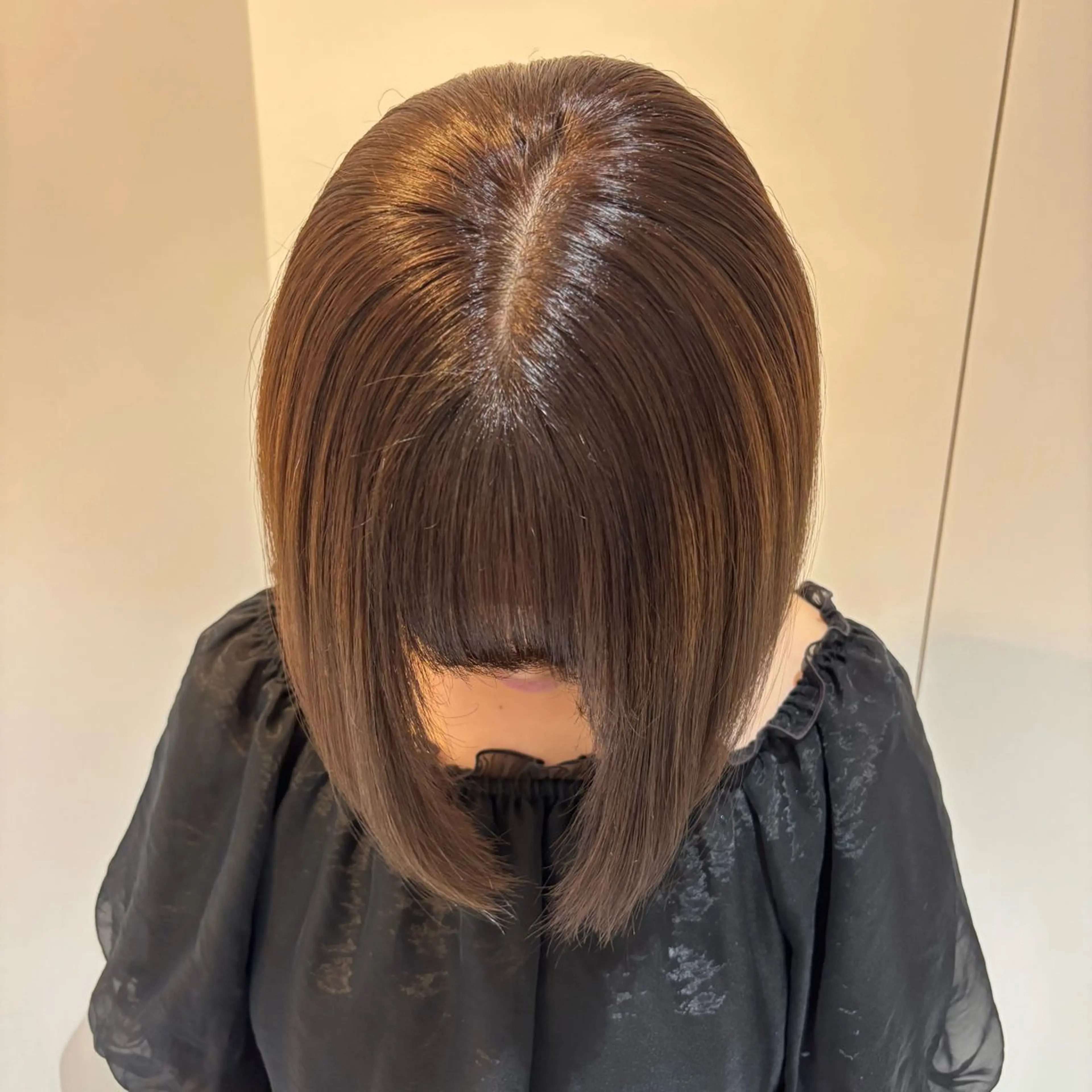 ショート カラー 加藤 彩花のヘアスタイル