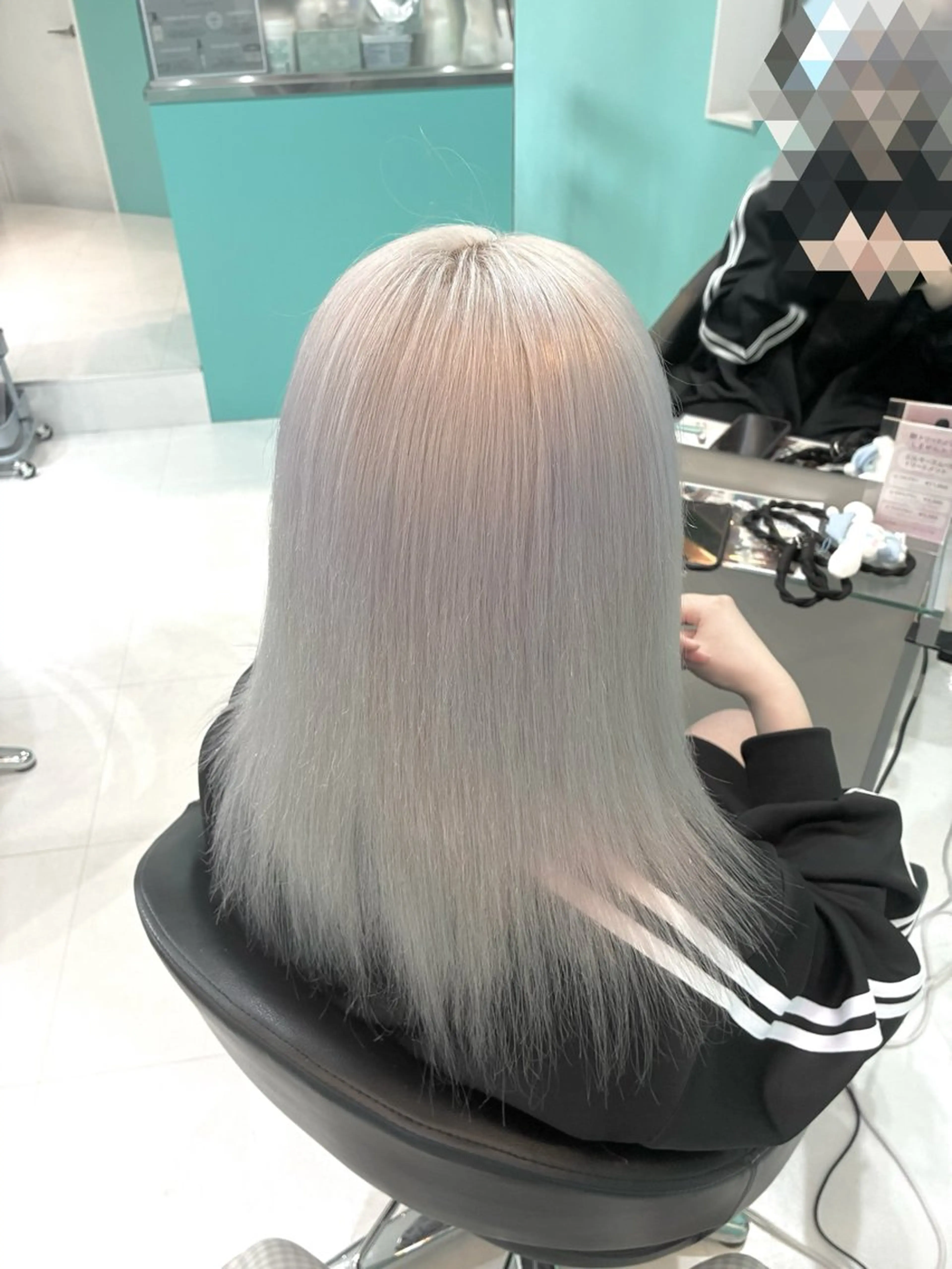 カラー 地雷系/サブカル/ ハイトーン/がーたんのヘアスタイル