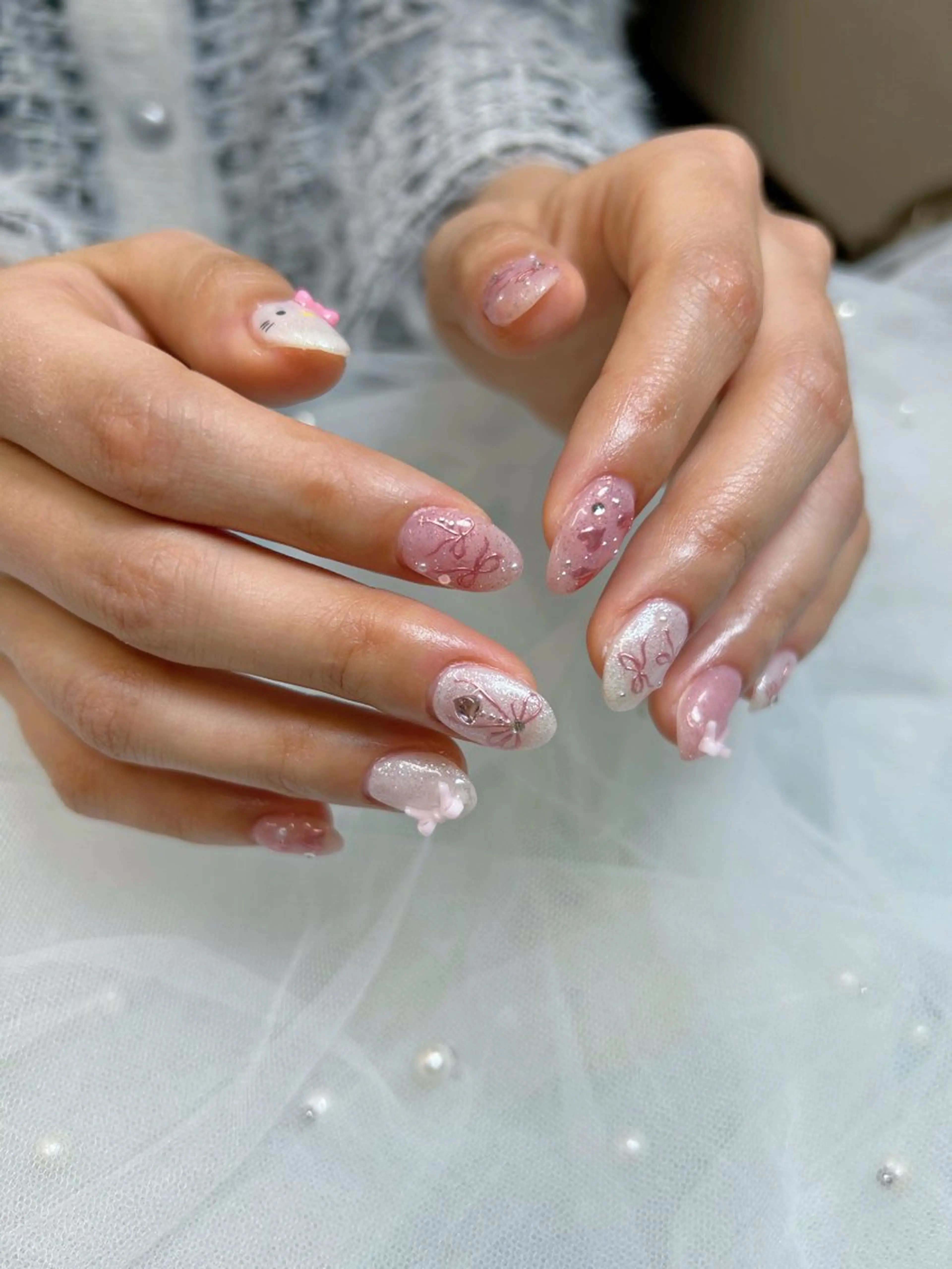 ネイル takara nail所属・takara射水高岡 マグネット韓国ポップのネイルデザイン