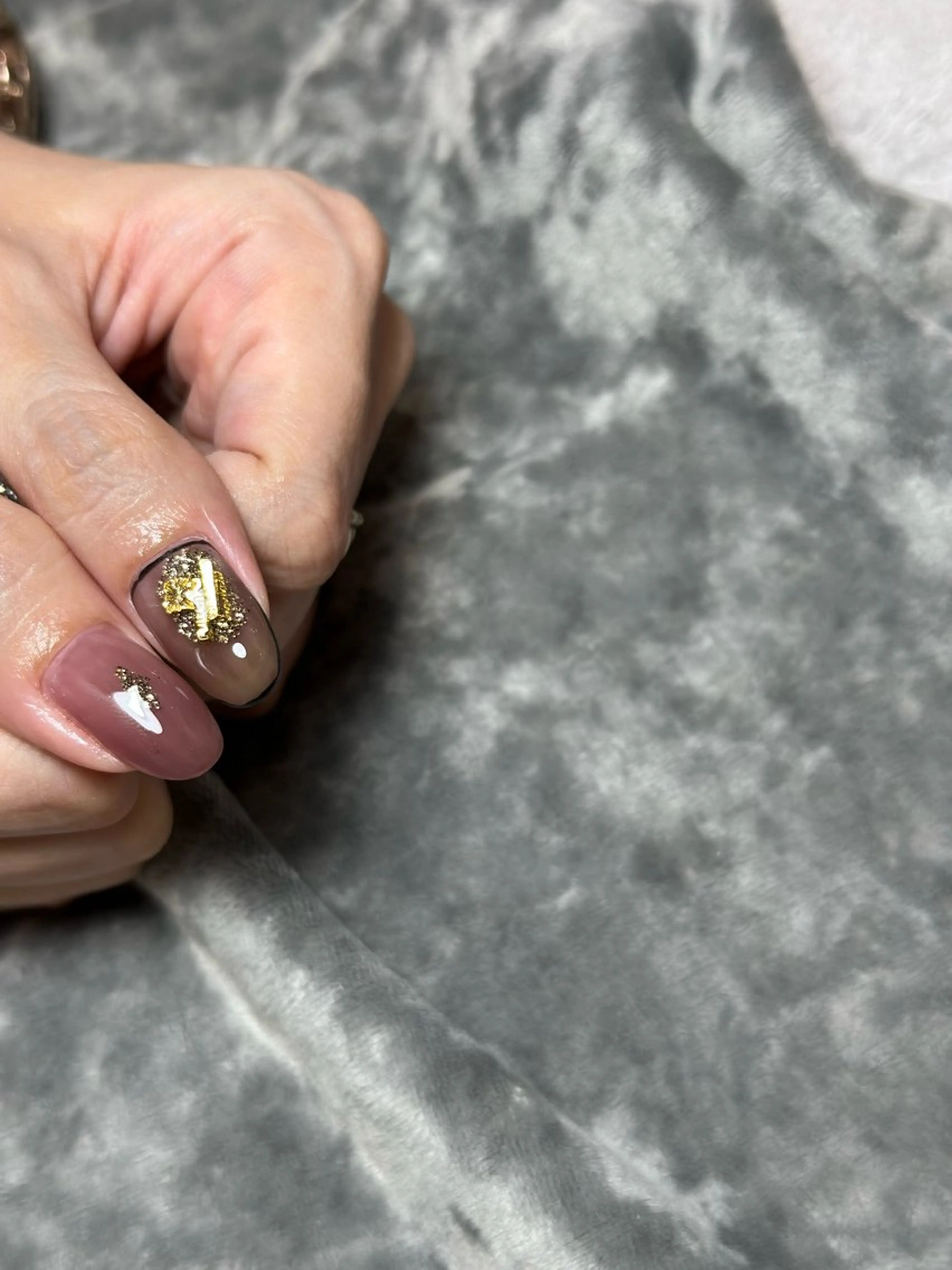 ネイル ハンドネイル ou's nail salon所属・小林 桜のネイルデザイン