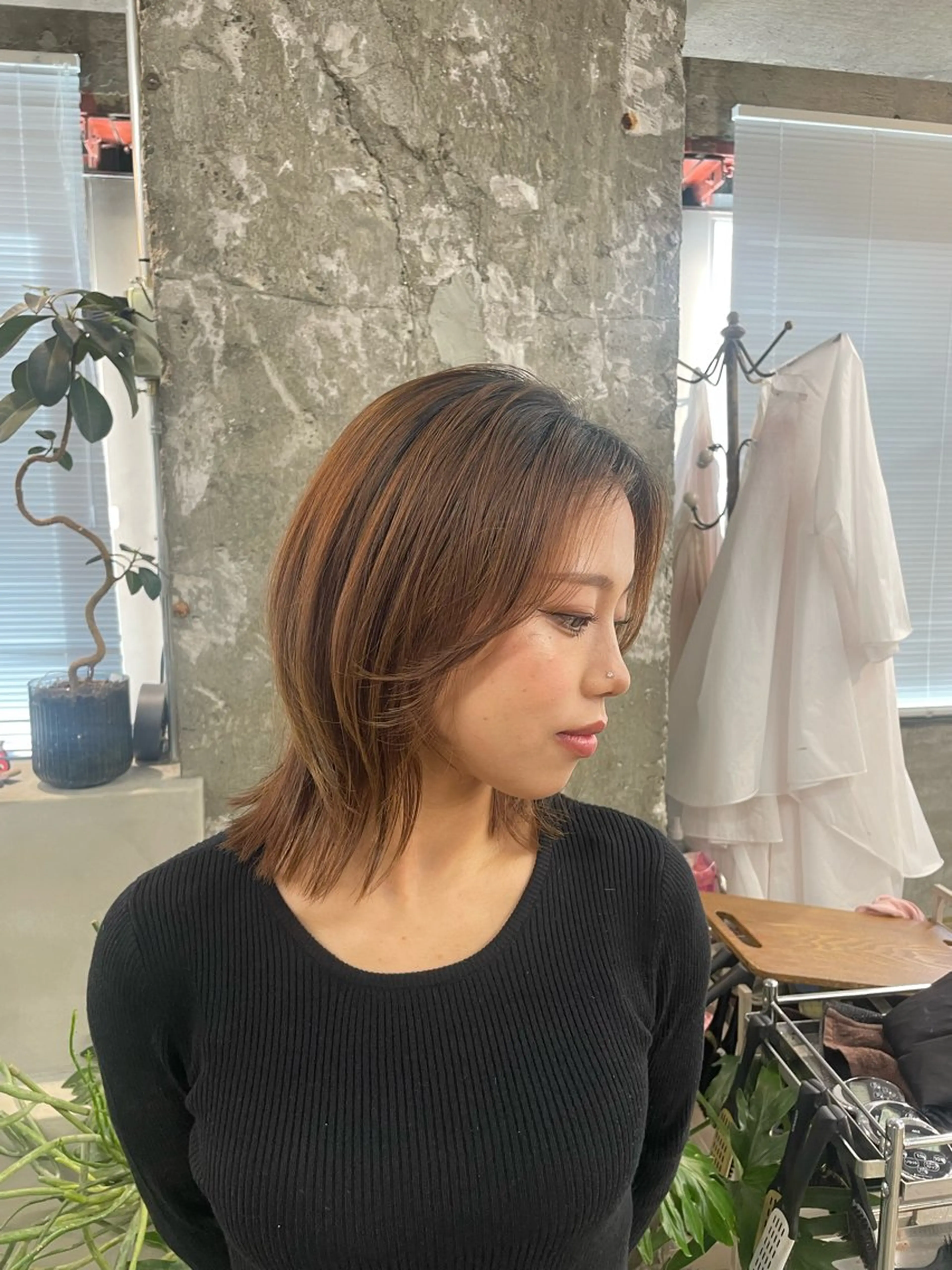 ミディアム カット アライ レンカのヘアスタイル