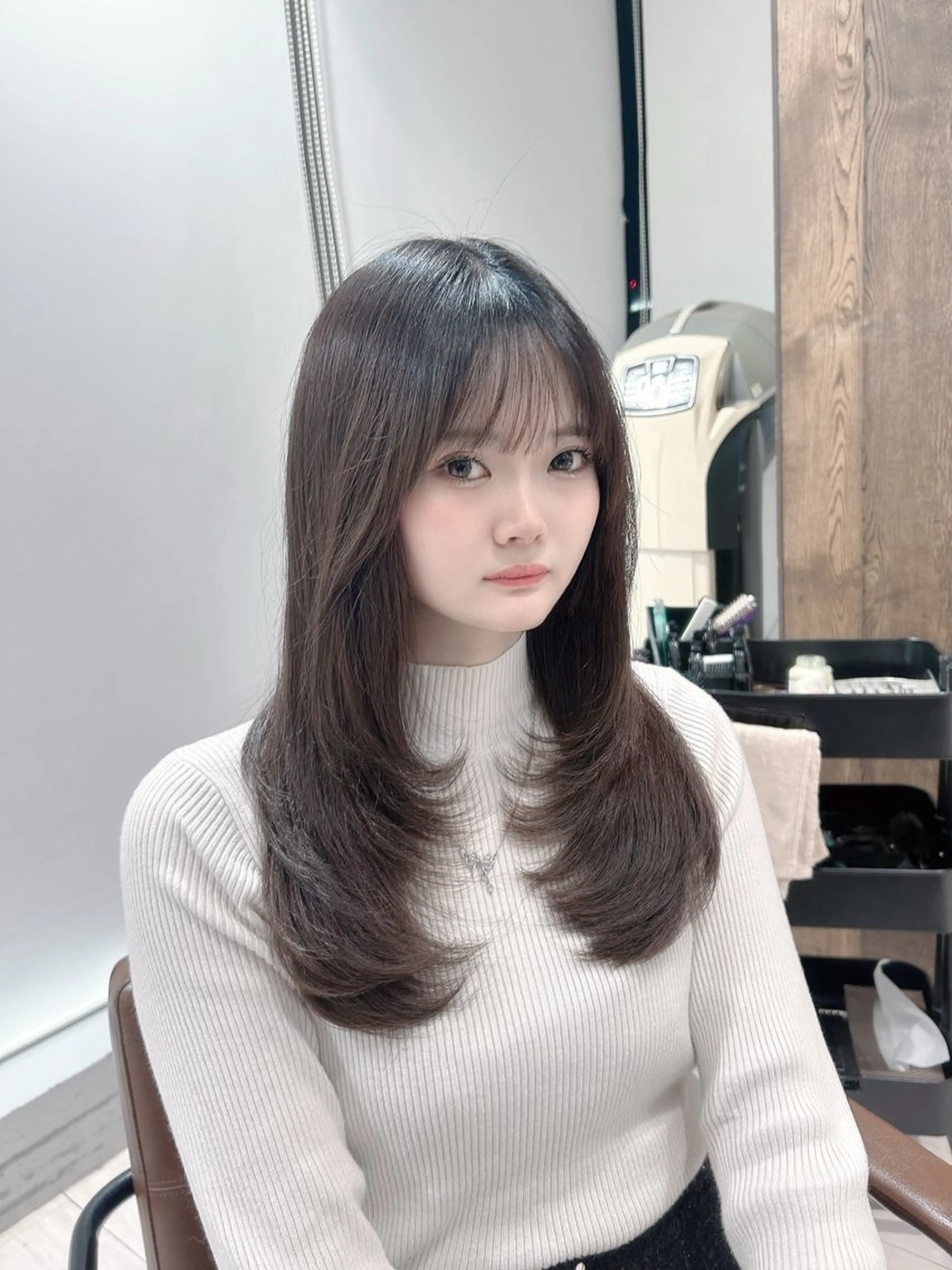 ロング カット ヘアカラー トリートメント 🎀大竹美侑／顔まわ りカット／レイヤーのヘアスタイル