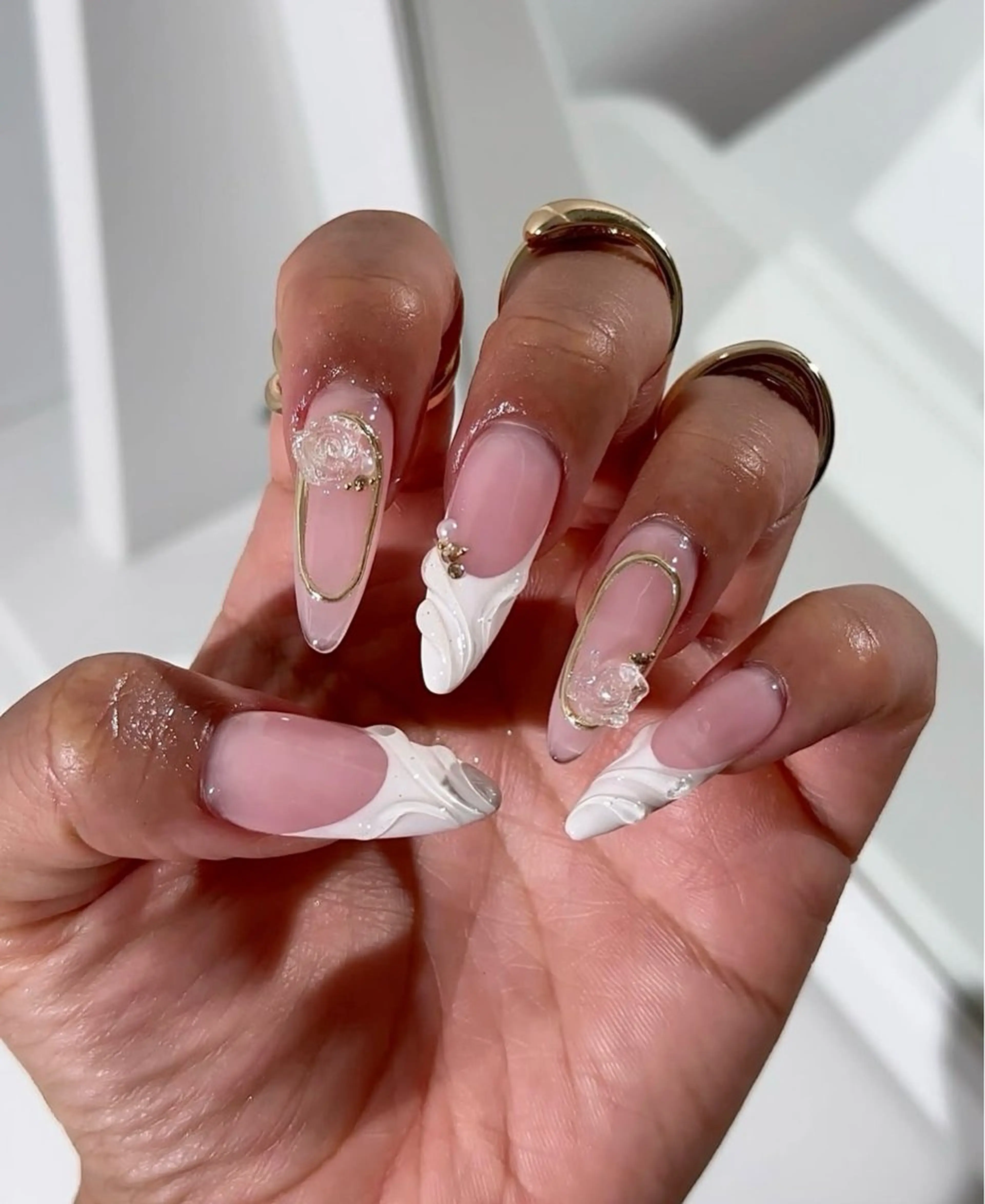 ネイル アートネイル フレンチネイル ジェルネイル 韓国ネイル ミラーネイル Rin Nail 新大久保店のネイルデザイン