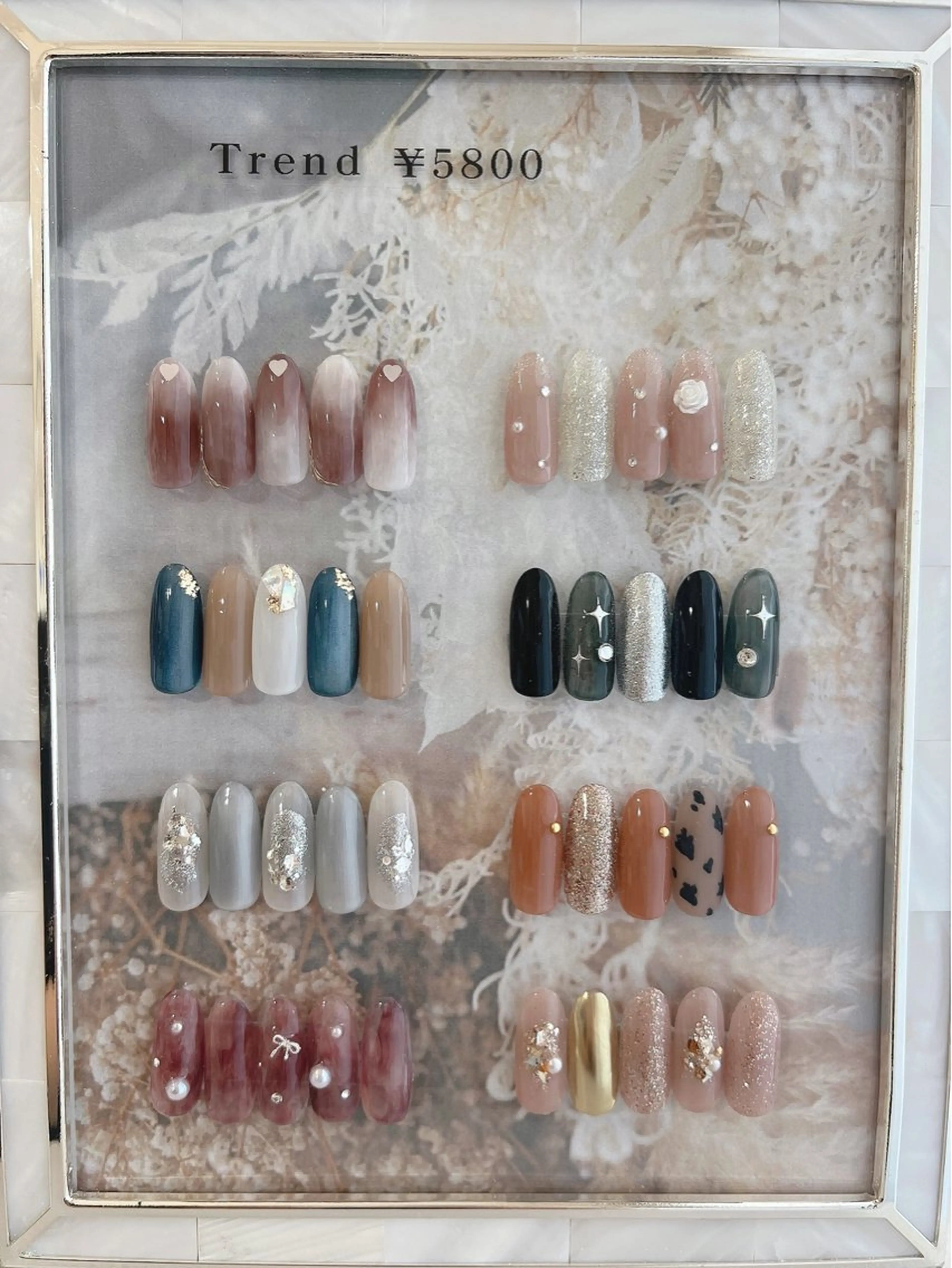 ネイル フットネイル ジェルネイル 韓国ネイル ミラーネイル ニュアンスネイル ハンドネイル nail salon Lauleaのネイルデザイン