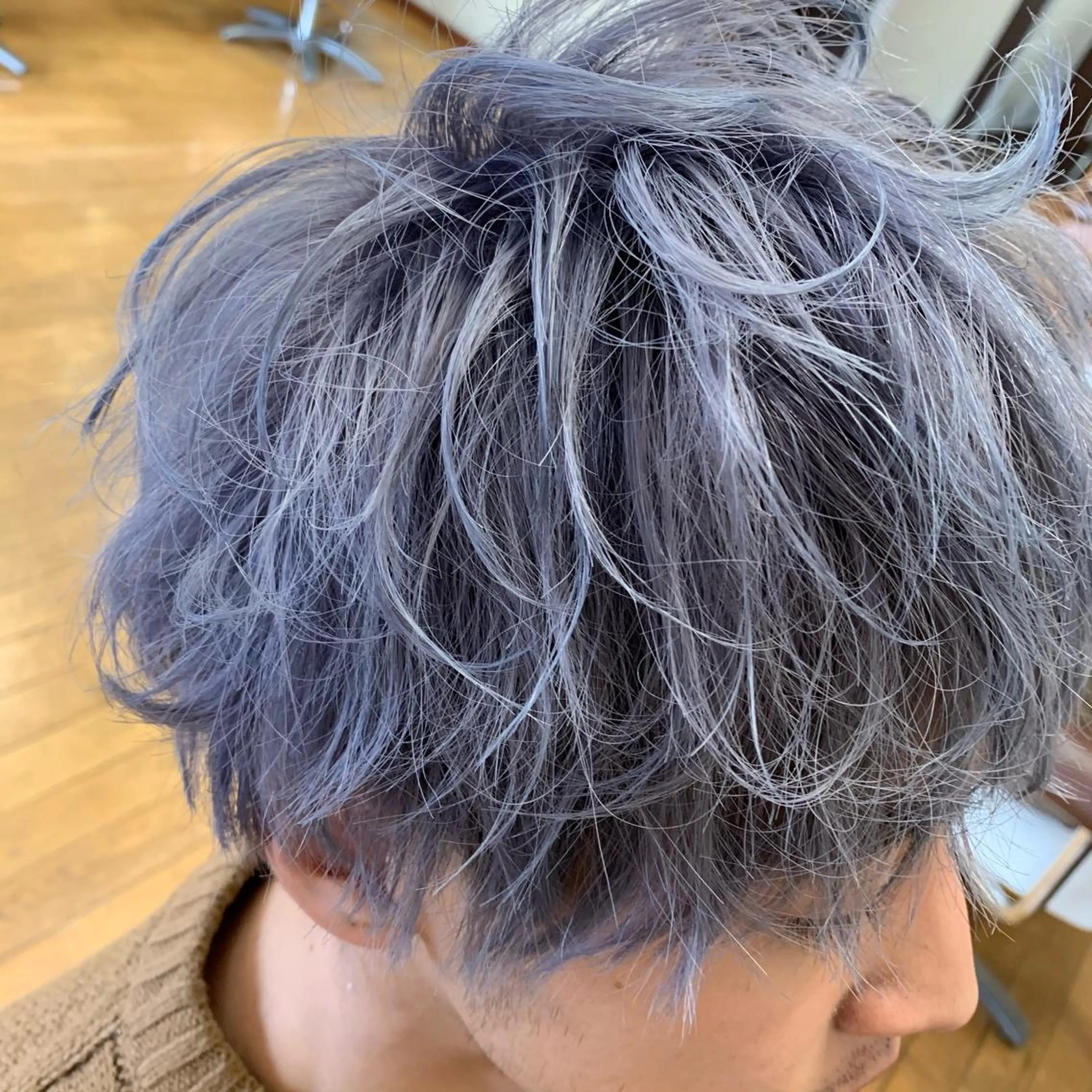 カラー メンズ マッシュ ブルーカラー シルバー カット ヘアカラー トリートメント ショート/似合わせ レイヤー/福岡聖容のヘアスタイル