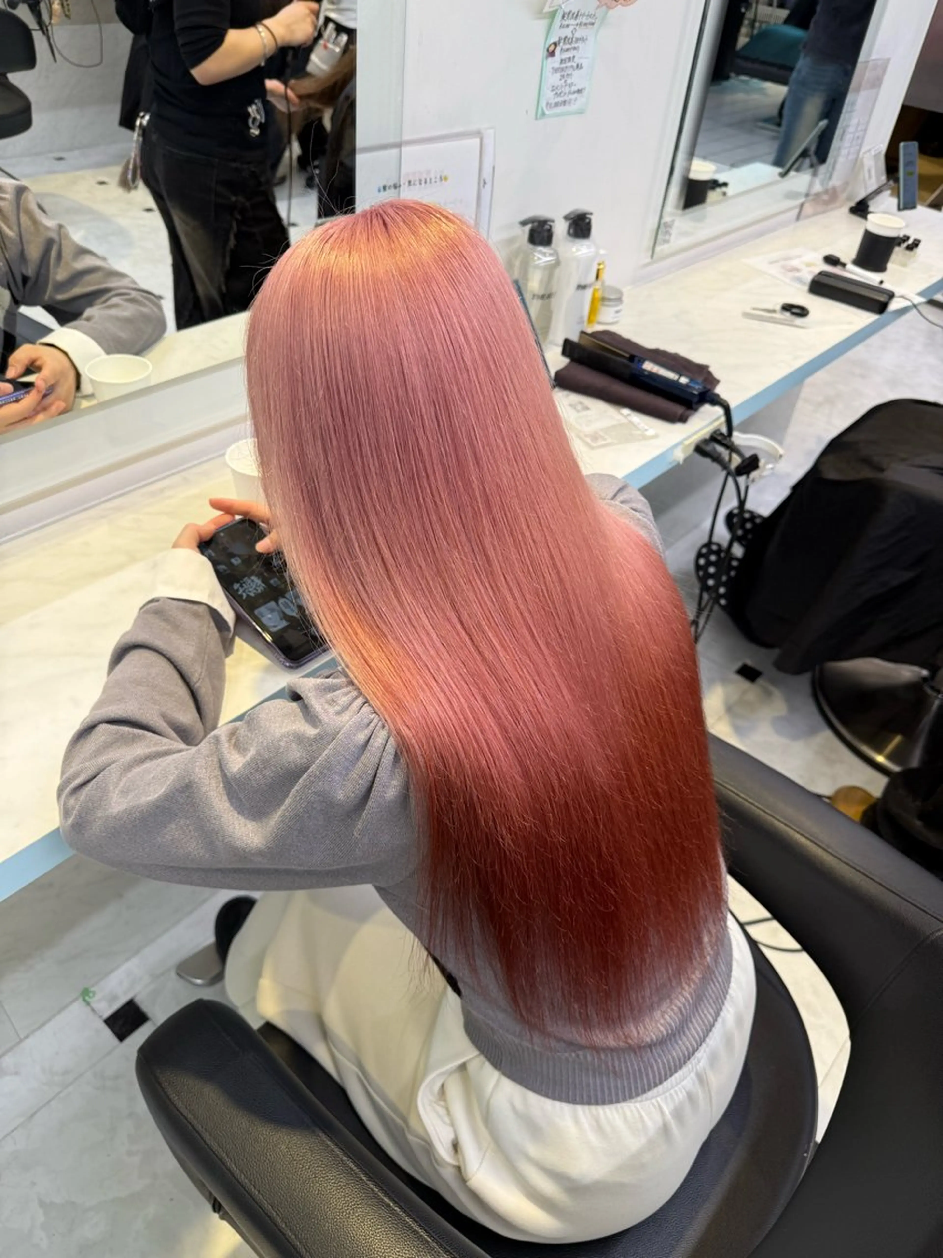 ロング カラー ハイトーン/韓国 レイヤー/るか🎀のヘアスタイル