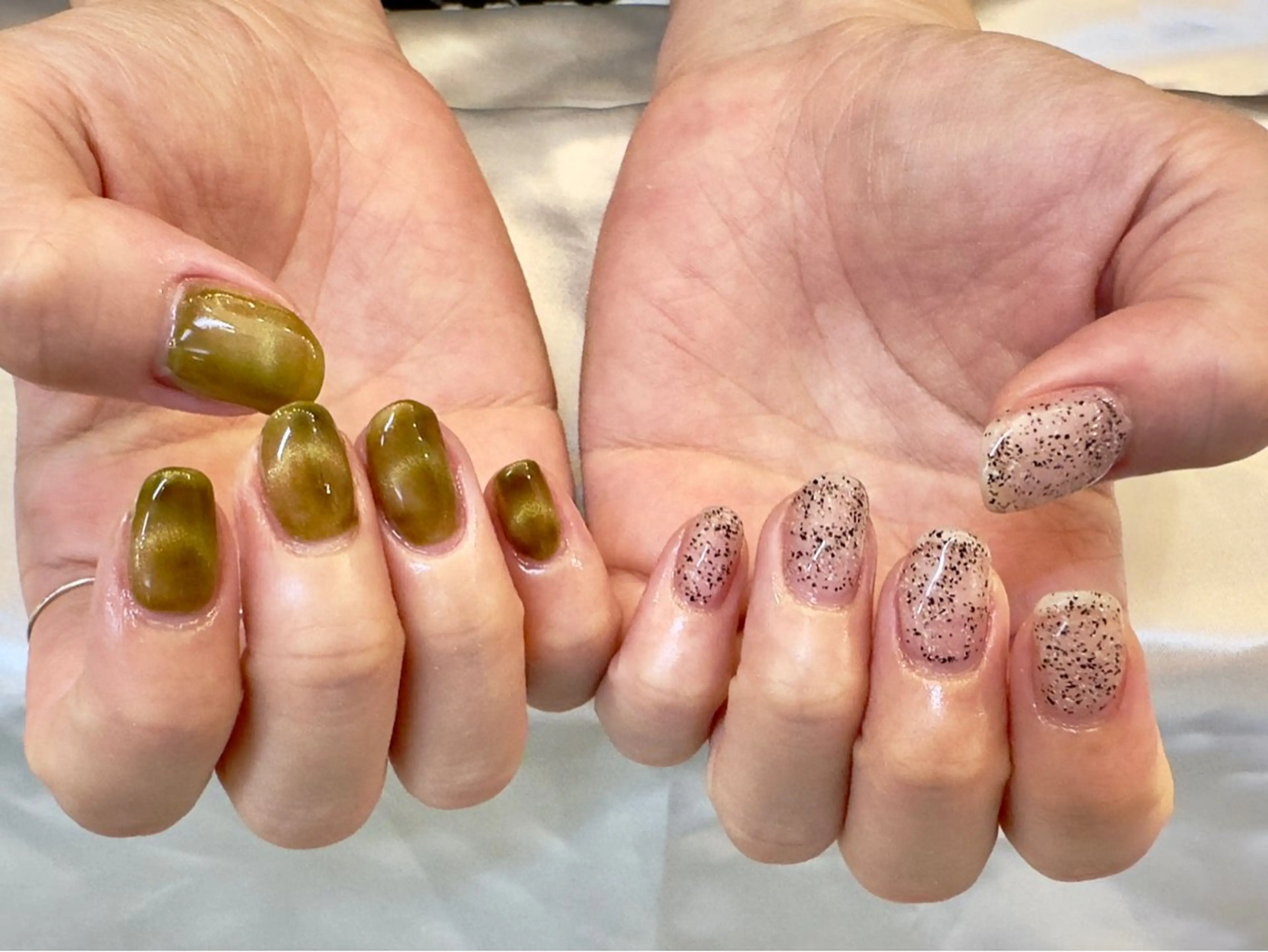 ネイル ラメ(グリッター) マグネットネイル nails alienCのネイルデザイン