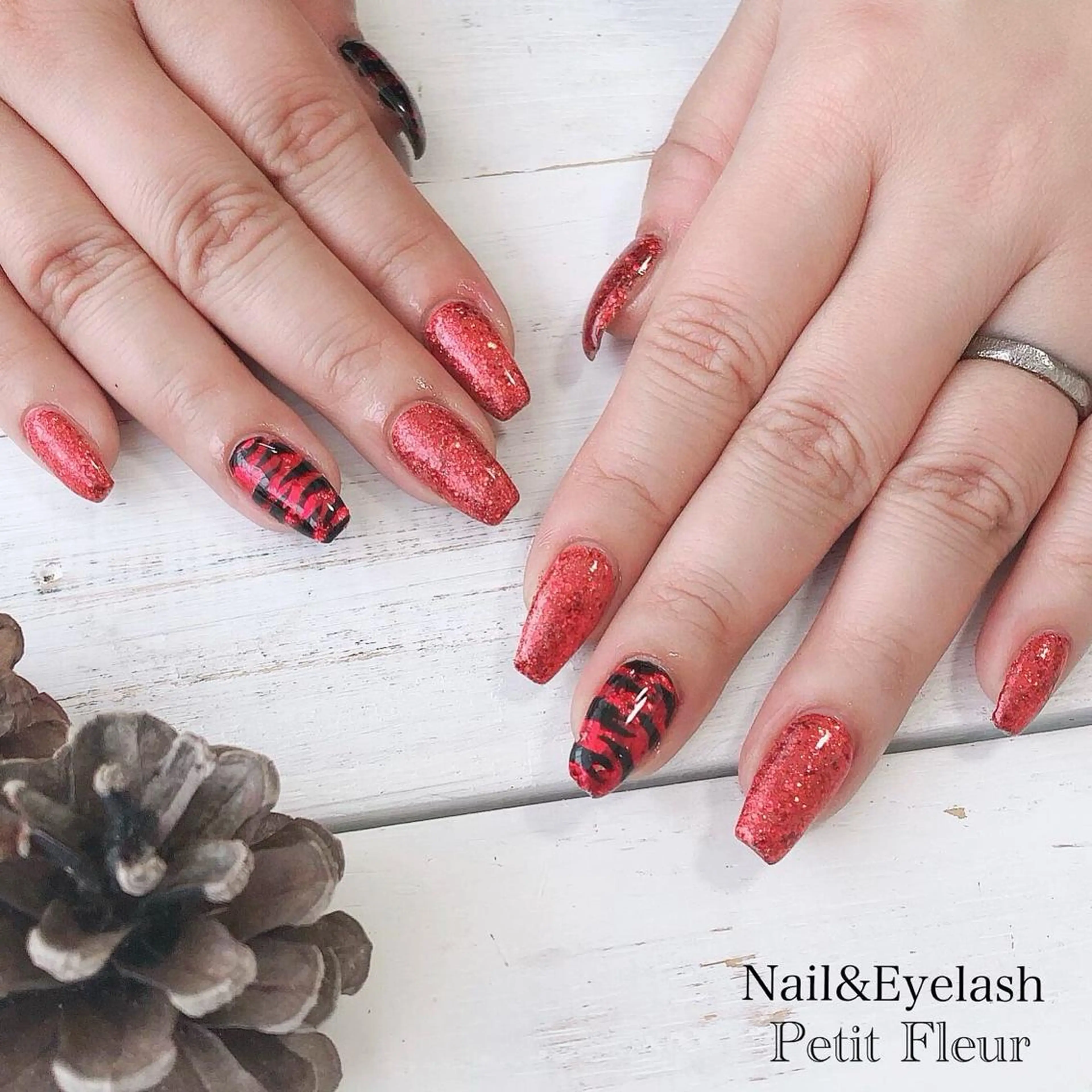 ネイル 青柳 亜梨奈のマツエク・マツパデザイン