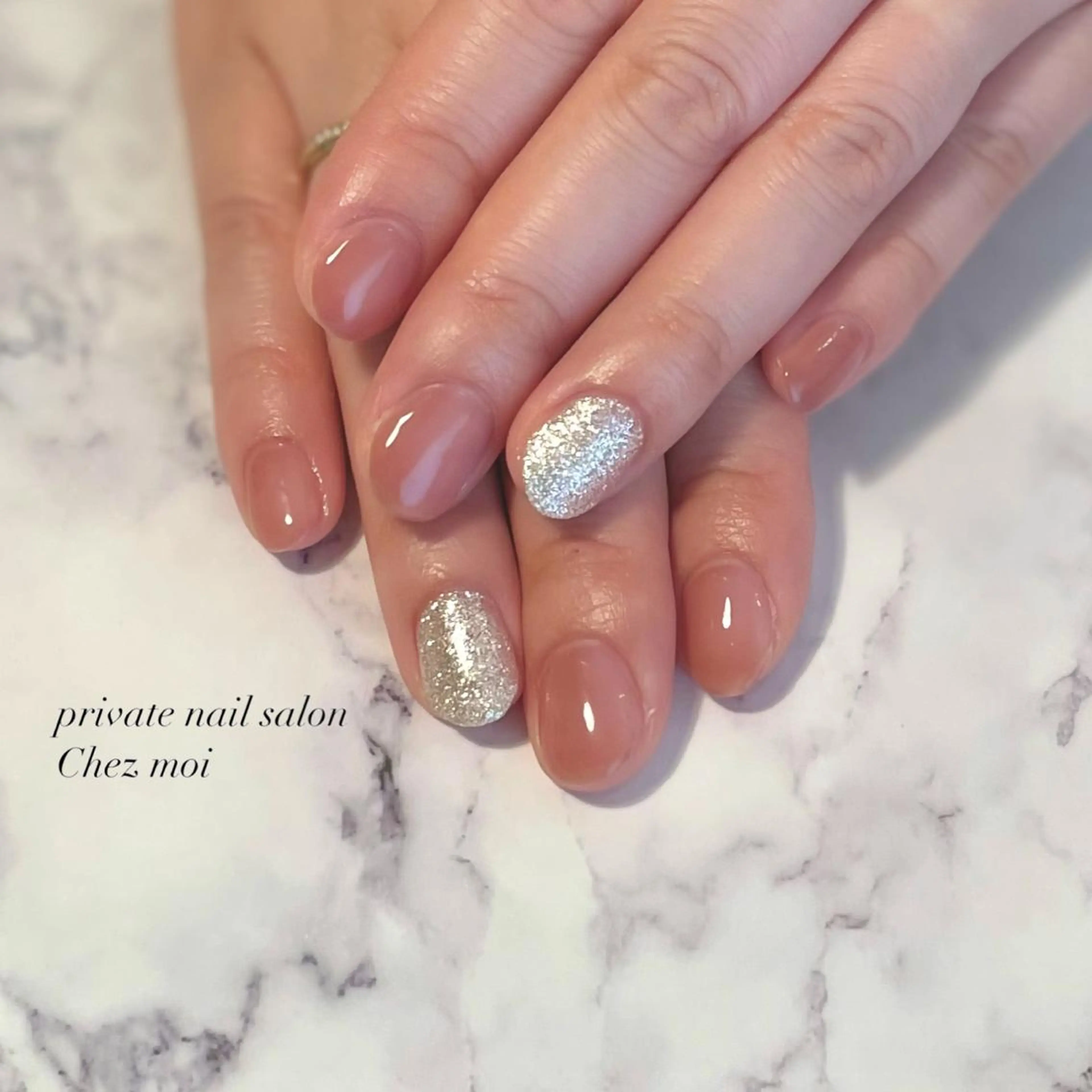 ネイル KOMINE TOMOKOのネイルデザイン