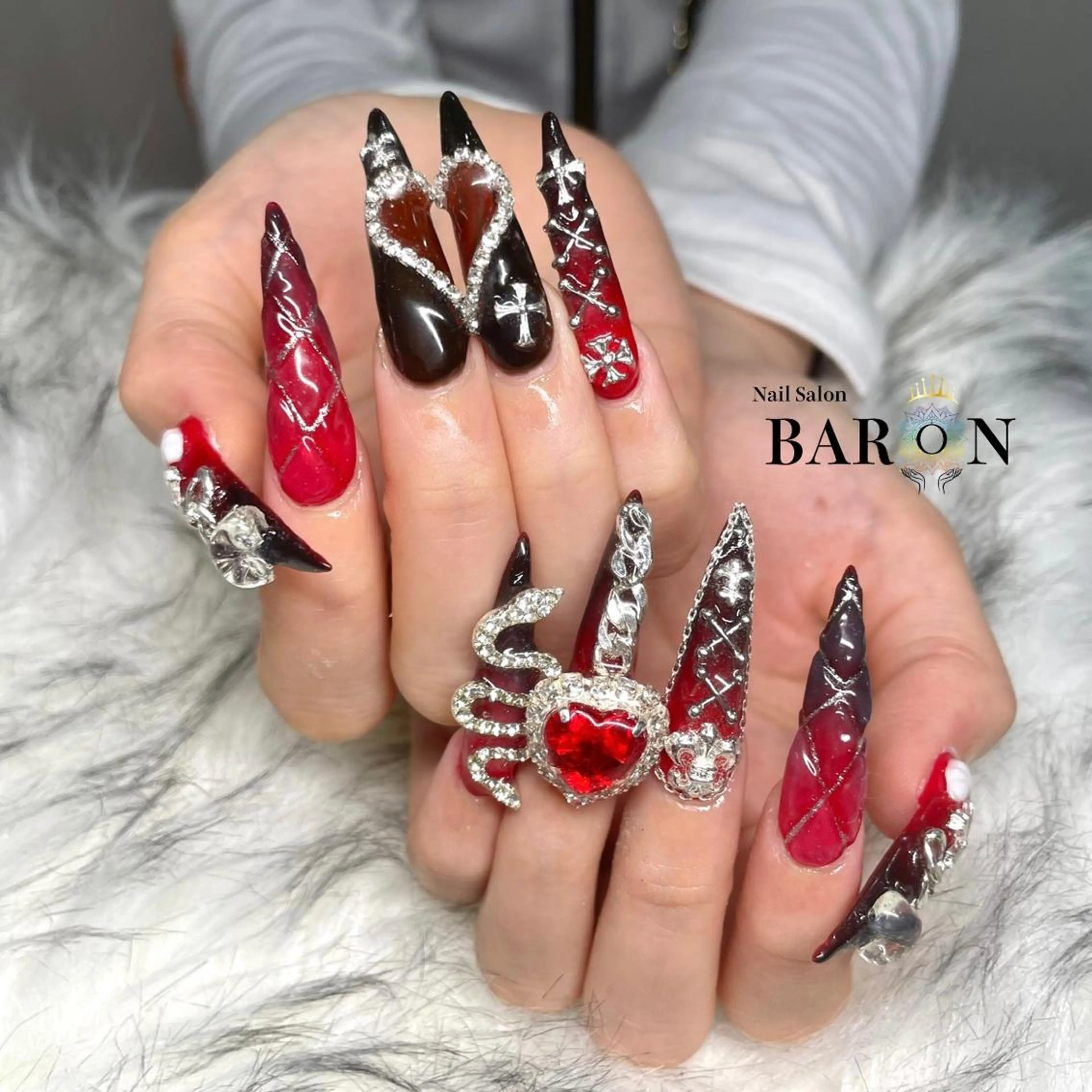 ネイル ♛︎BARON♛︎ RIKAのネイルデザイン