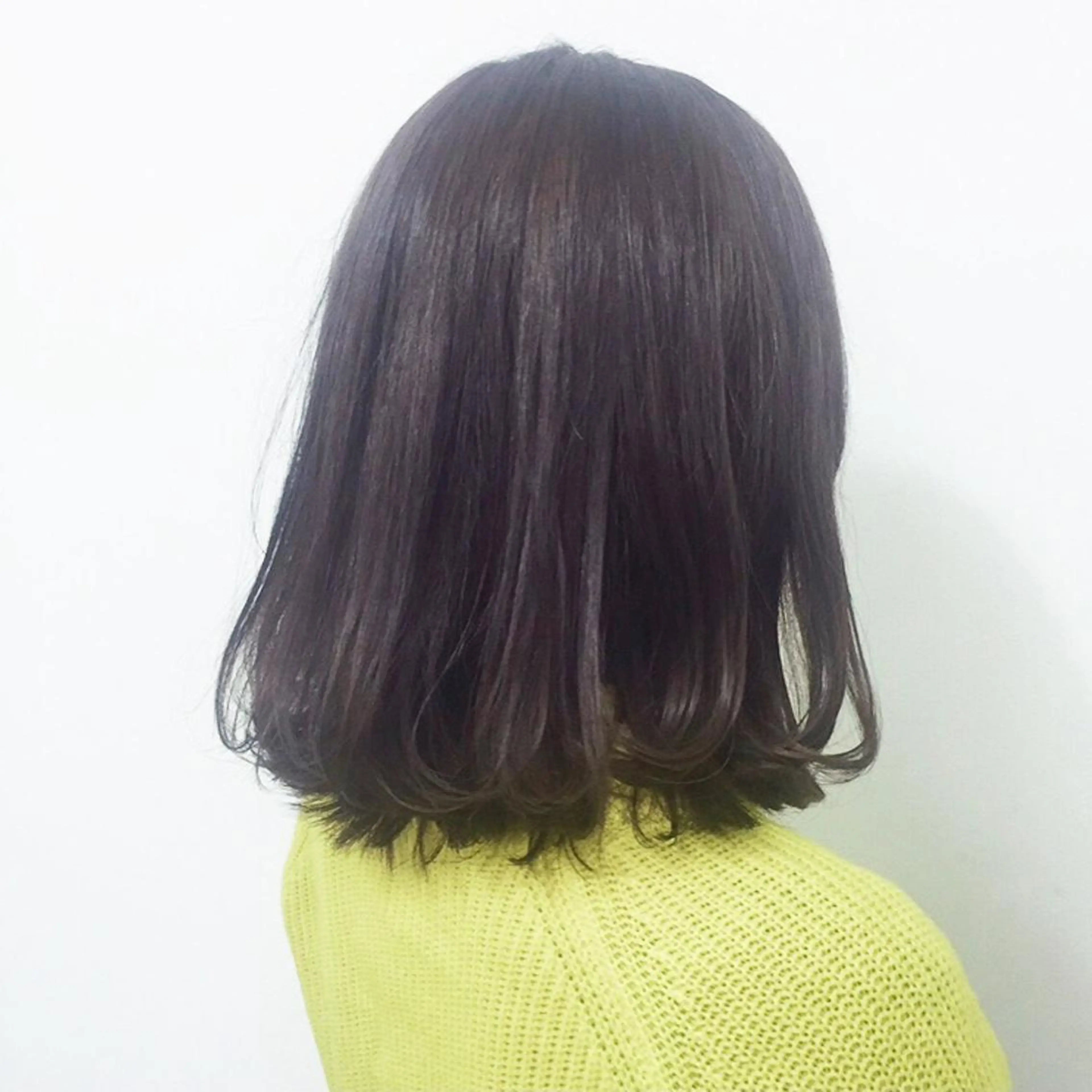 ミディアム カラー ヘアアレンジ ニュアンスパーマ／ レイヤー／茶屋町のヘアスタイル