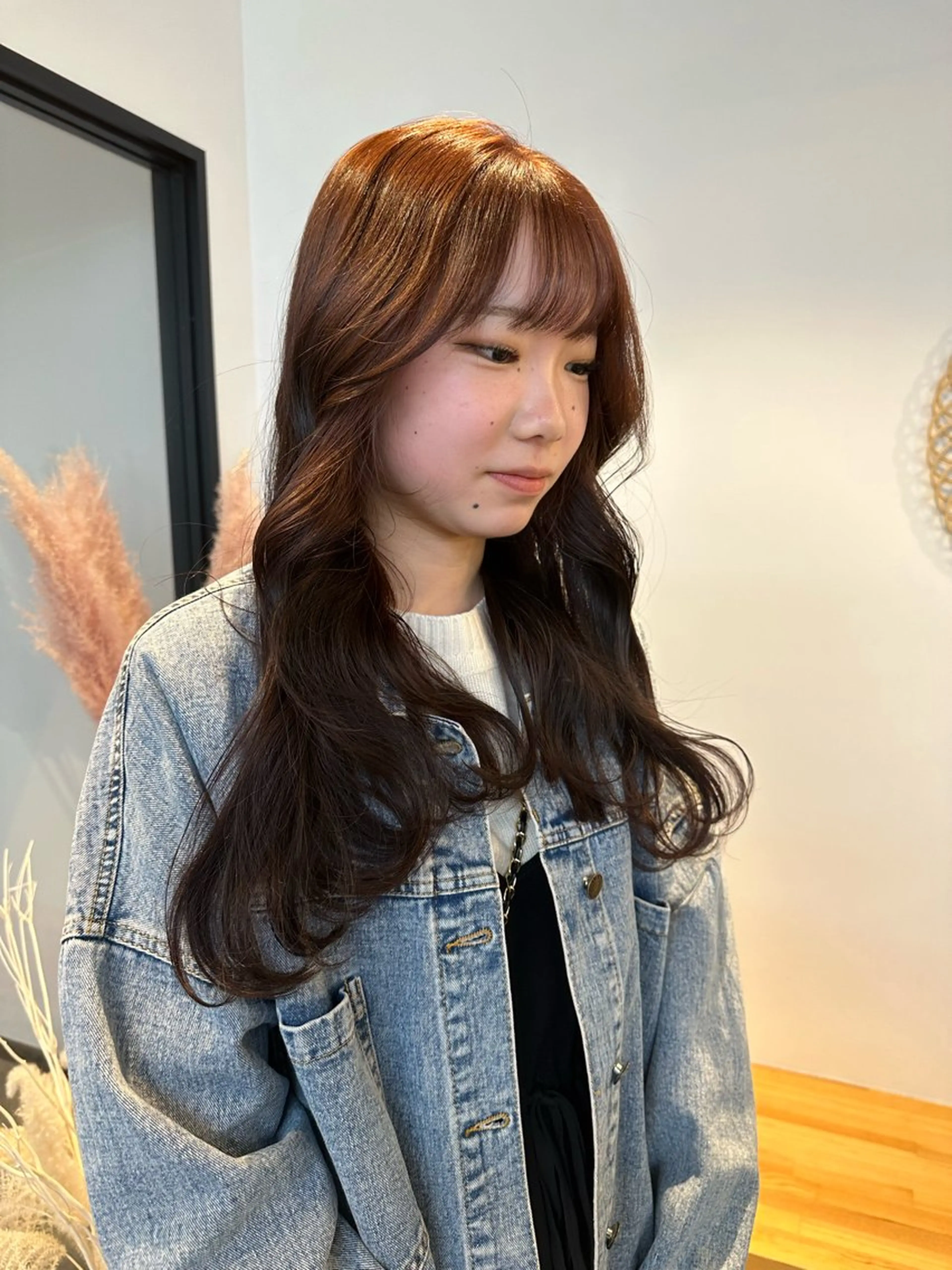 セミロング カラー yuika .のヘアスタイル