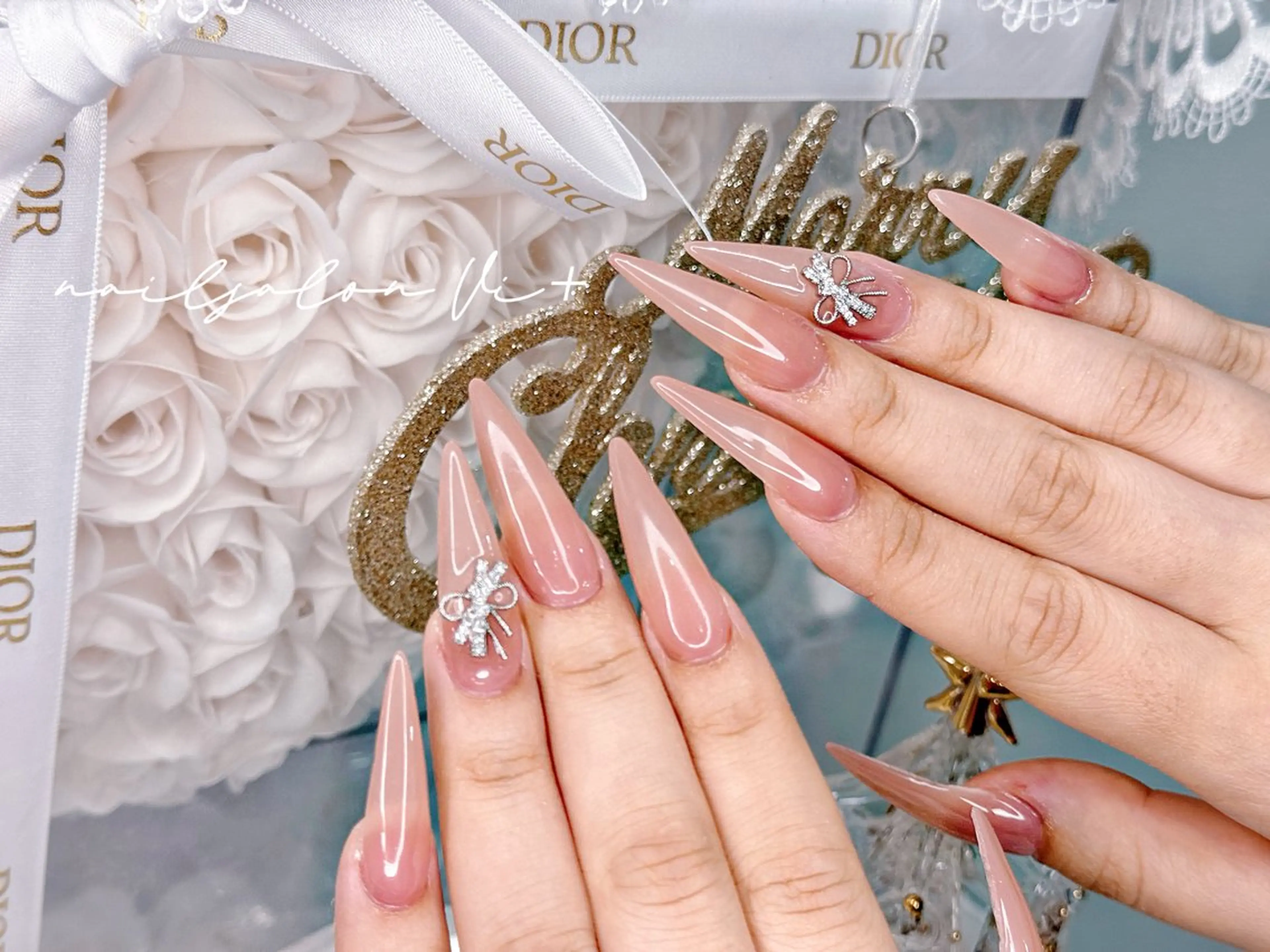 ネイル ハンドネイル ✨Nailsalon Vi+✨のネイルデザイン