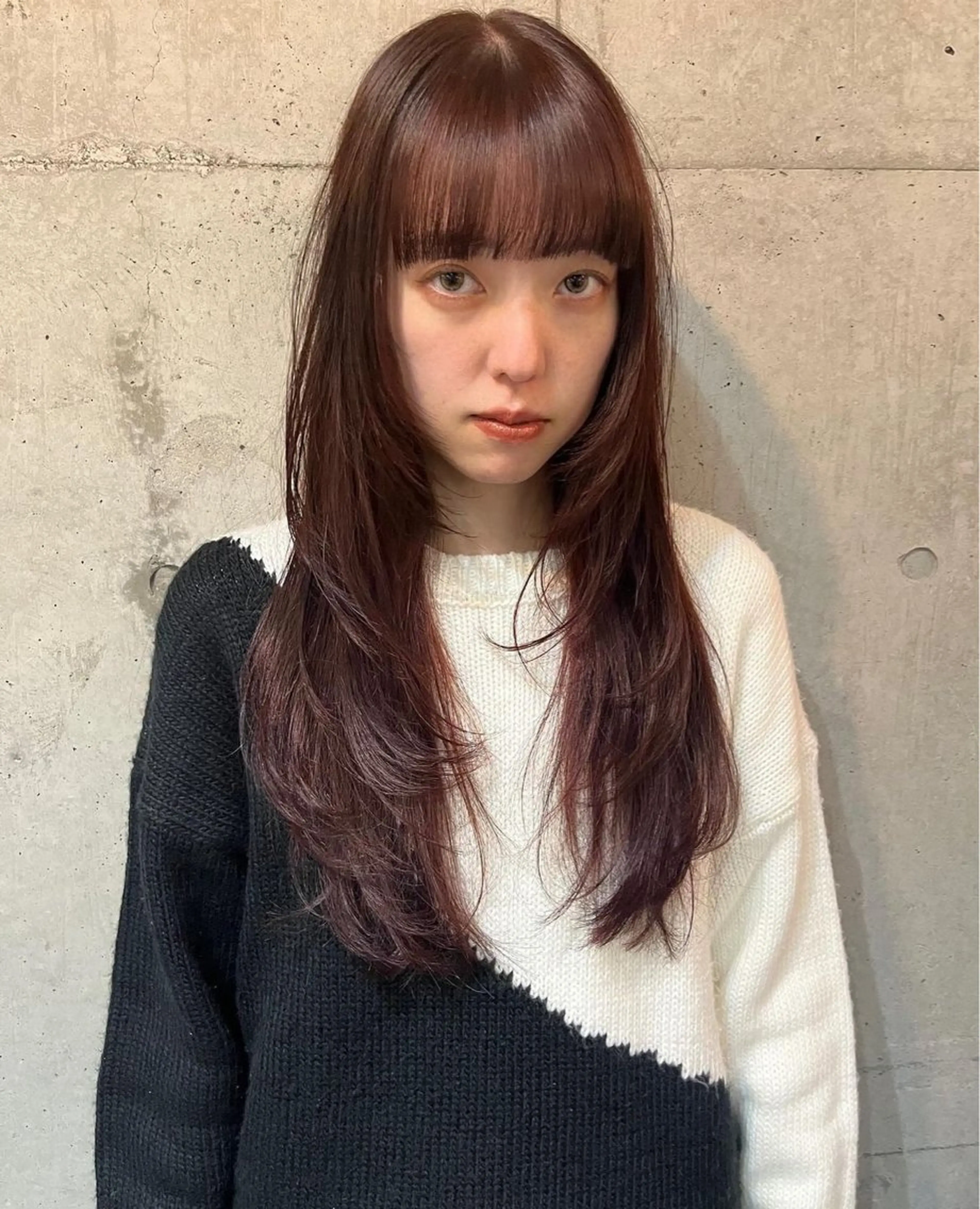 ロング カラー レッドカラー 韓国ボブ/ハッシュ カットKIRAのヘアスタイル