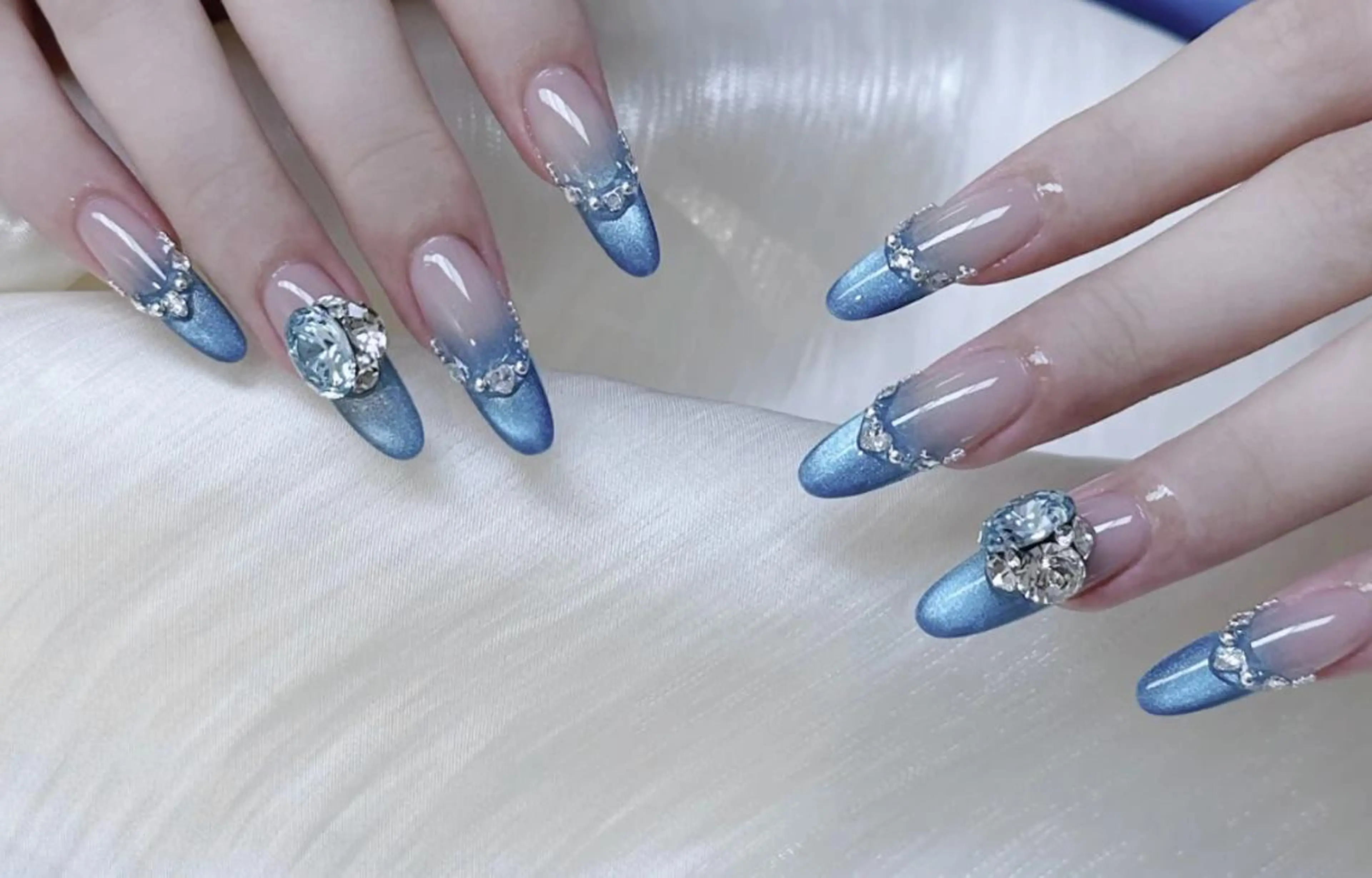 ネイル ハンドネイル エリ🫧 nail池袋東口のネイルデザイン