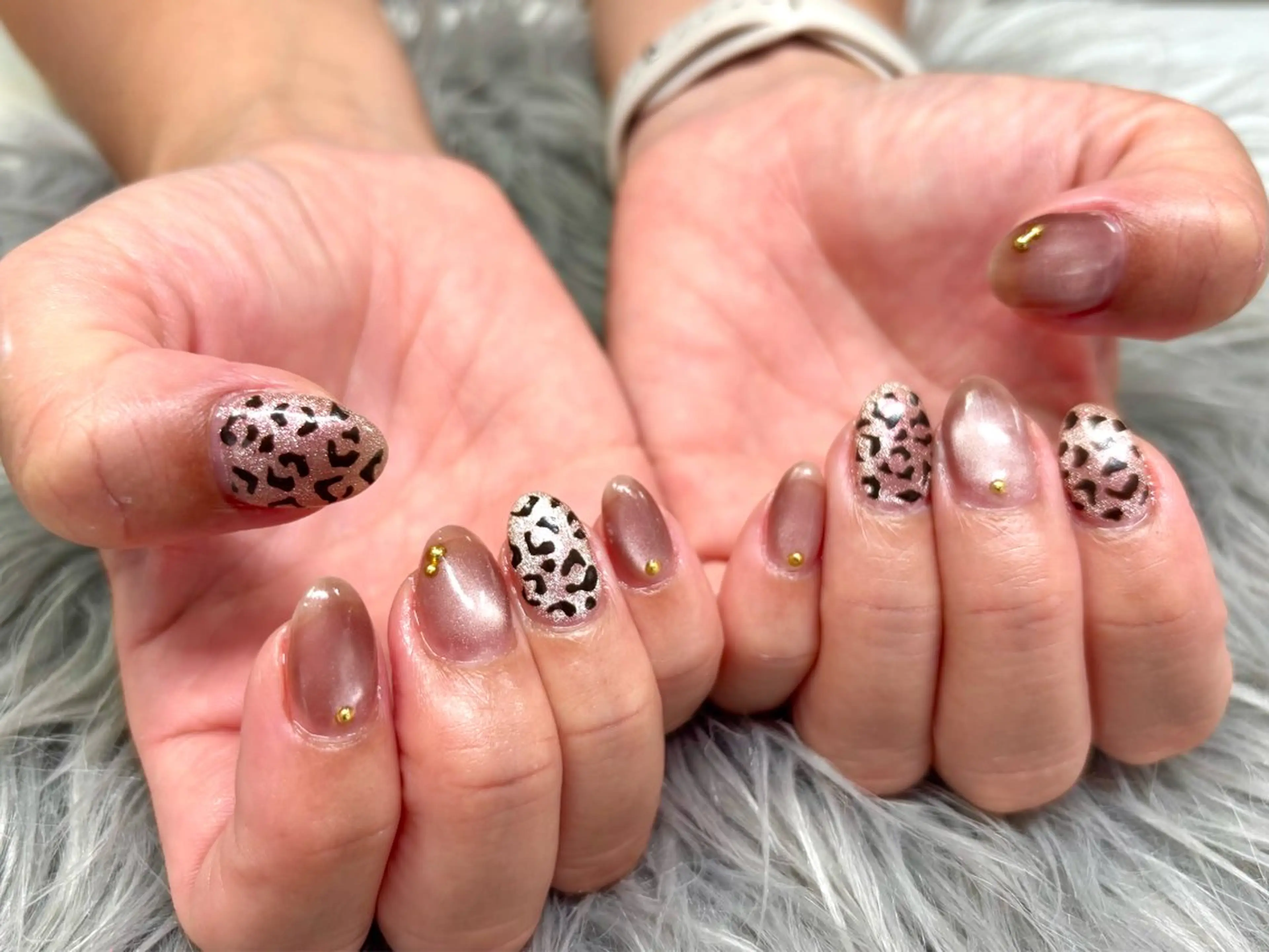 ネイル 吉村 美咲のネイルデザイン