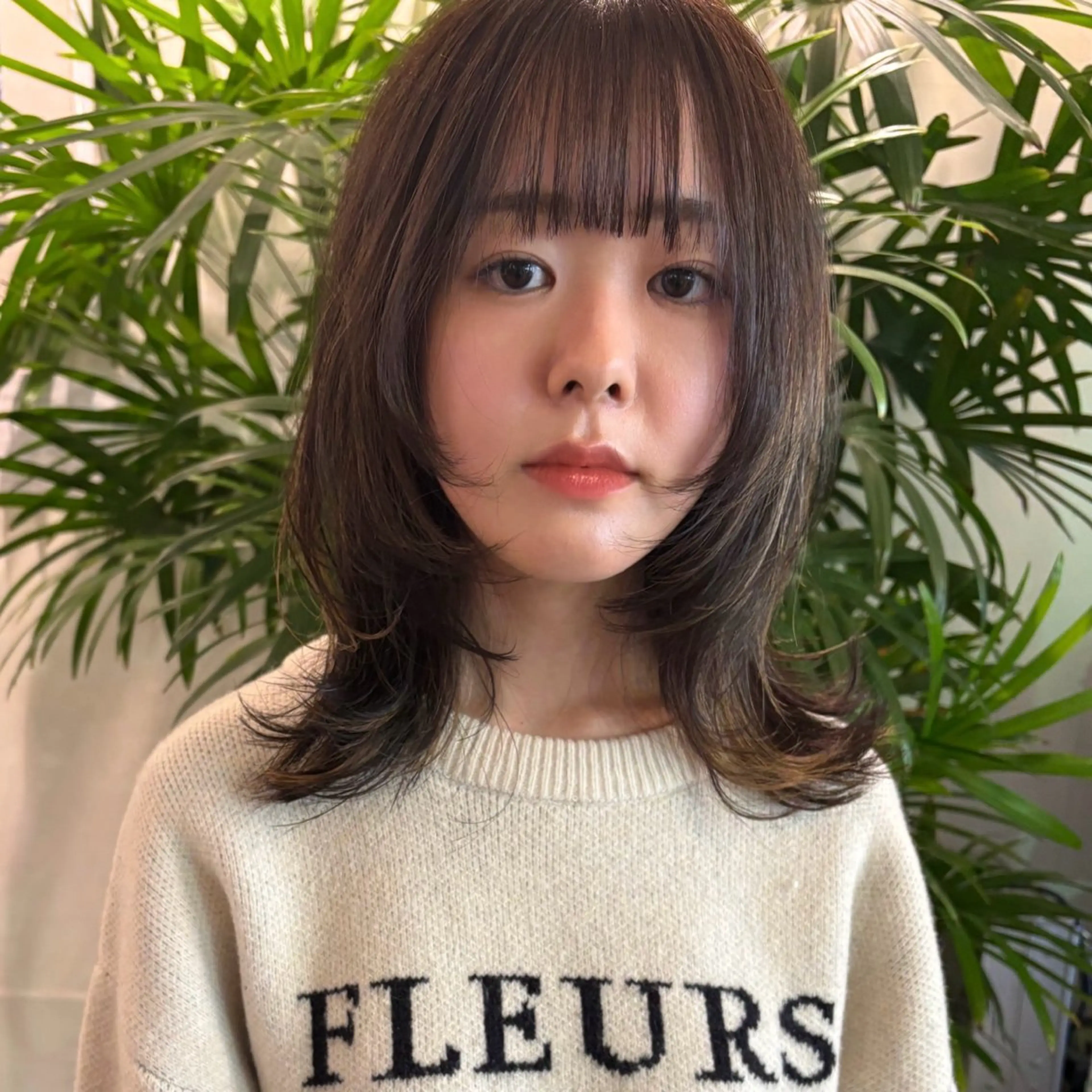 セミロング カラー ハイライトカラー ハイライト レイヤーカット カット ヘアカラー 🍃YURI 🍃のヘアスタイル