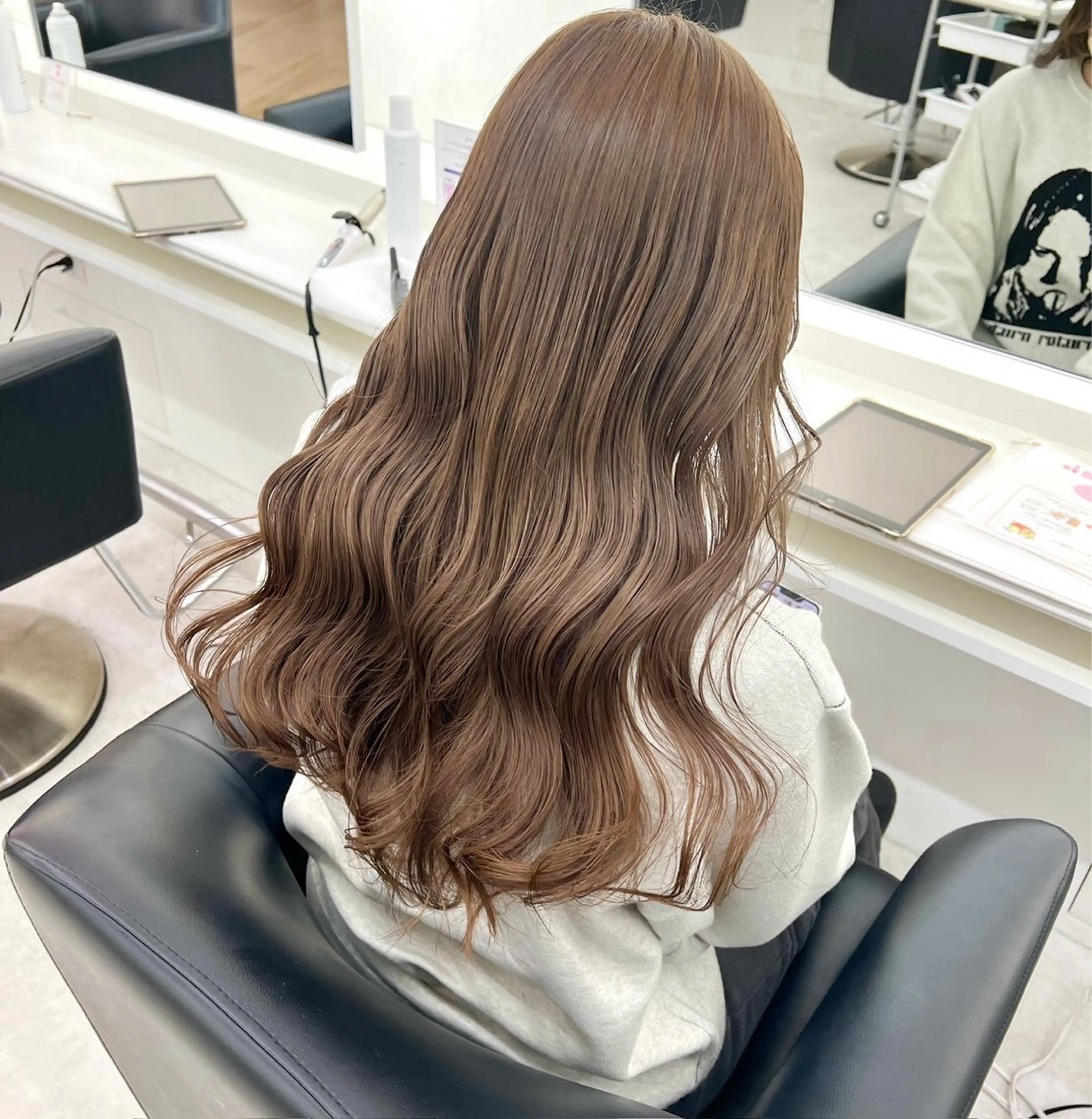 ロング カラー ヘアカラー Parve  Mix 🫧梶川虹のヘアスタイル