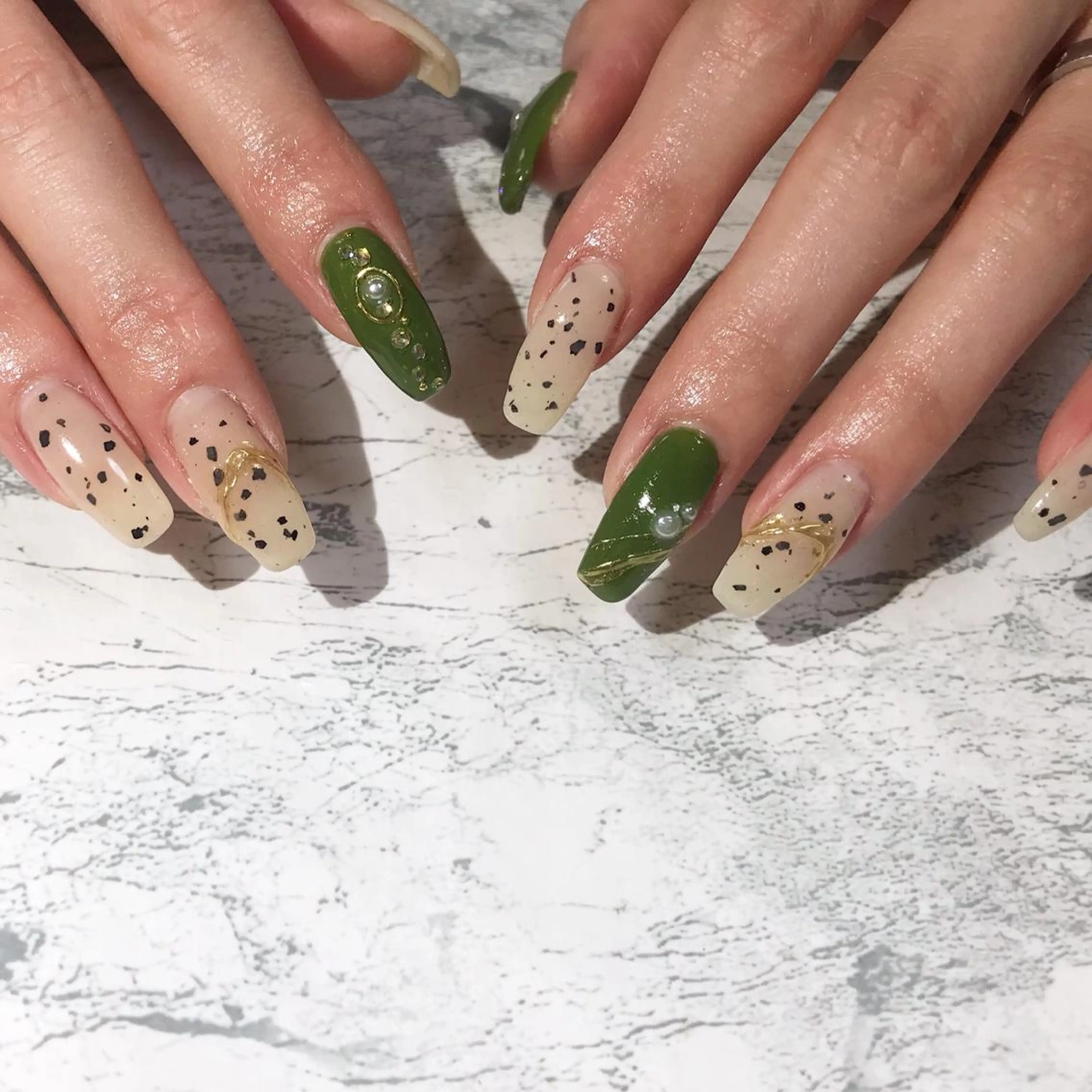 ネイル フットネイル ニュアンスネイル シンプルネイル 春ネイル 夏ネイル nail fufla ♡yamane♡のネイルデザイン