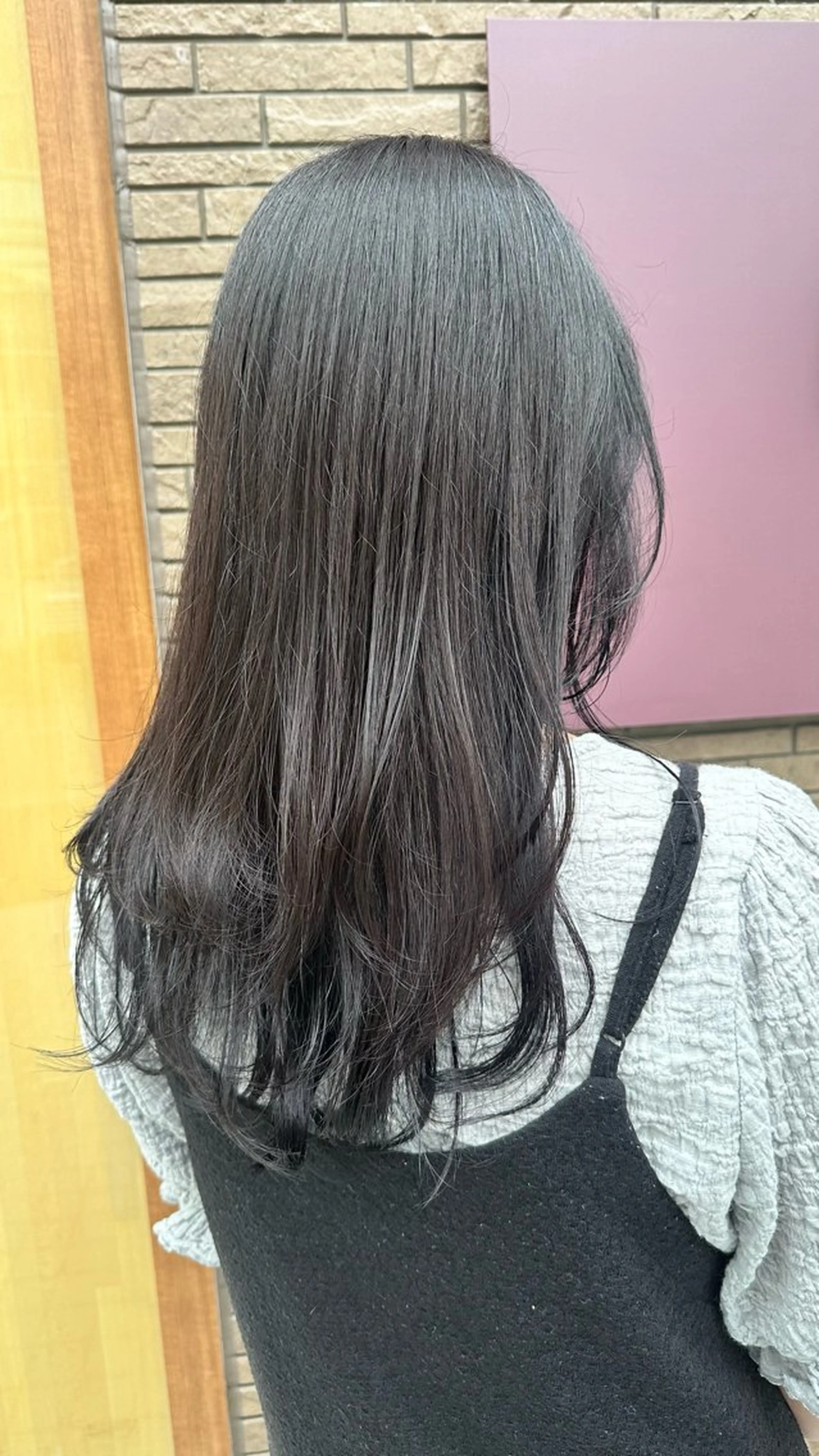 ロング カラー 飯塚 優希のヘアスタイル