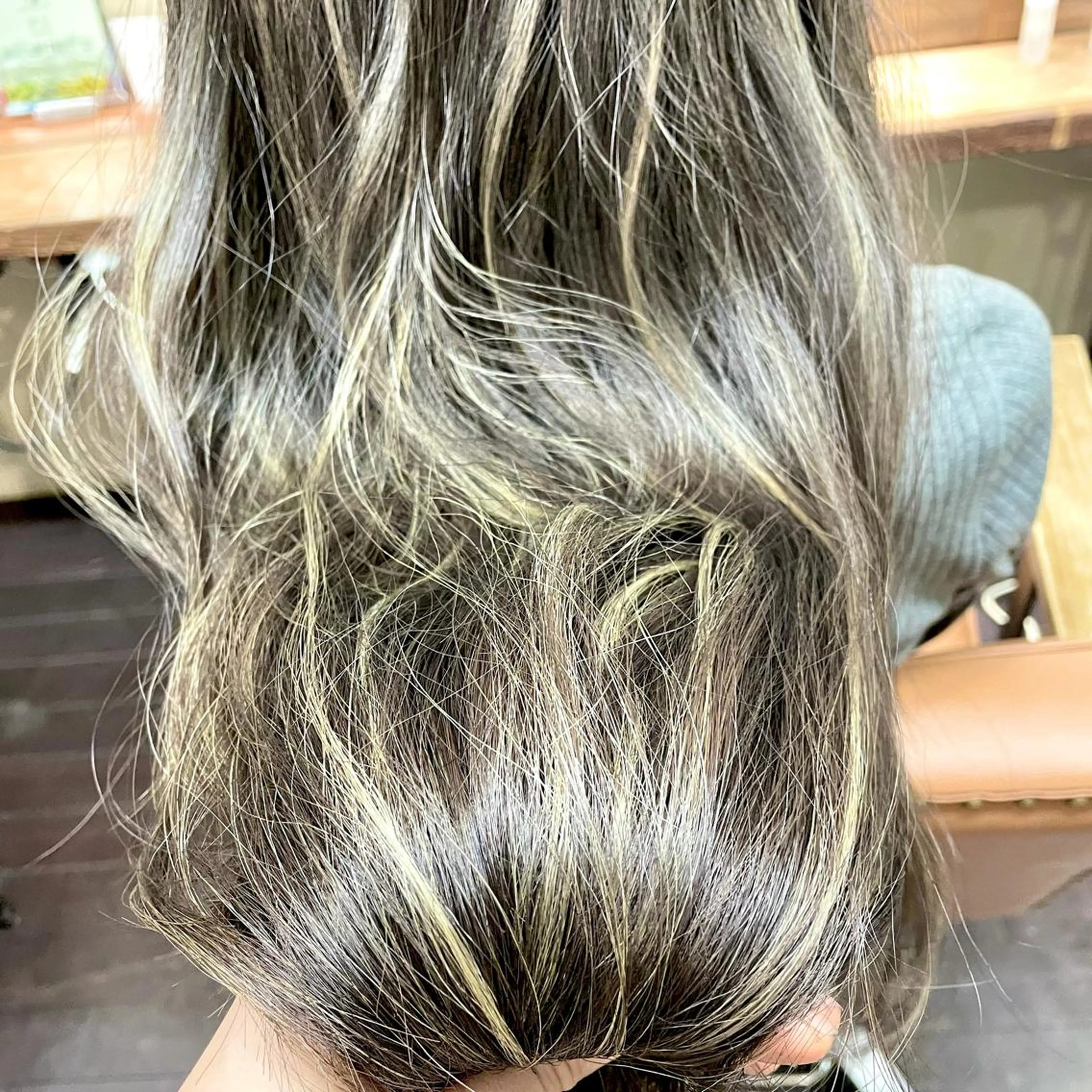 カラー ヘアカラー 🫧BUBBLES 新所沢　かとうゆきのヘアスタイル