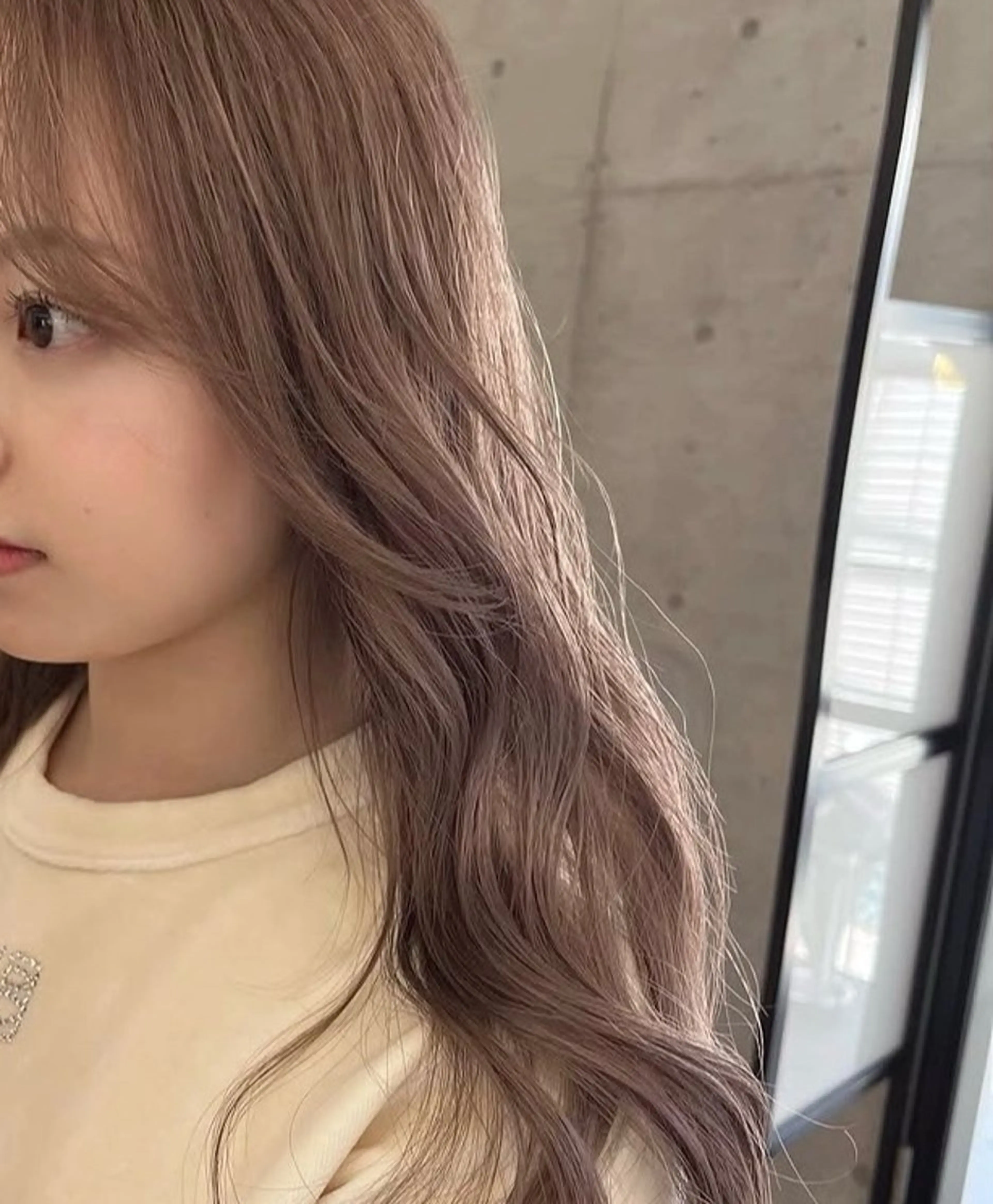 〖 新規さま限定〗ケアブリーチ➕カラー➕Aujuaｸｲｯｸ ﾄﾘｰﾄﾒﾝﾄ👩🏼【ロング料金なし】の写真