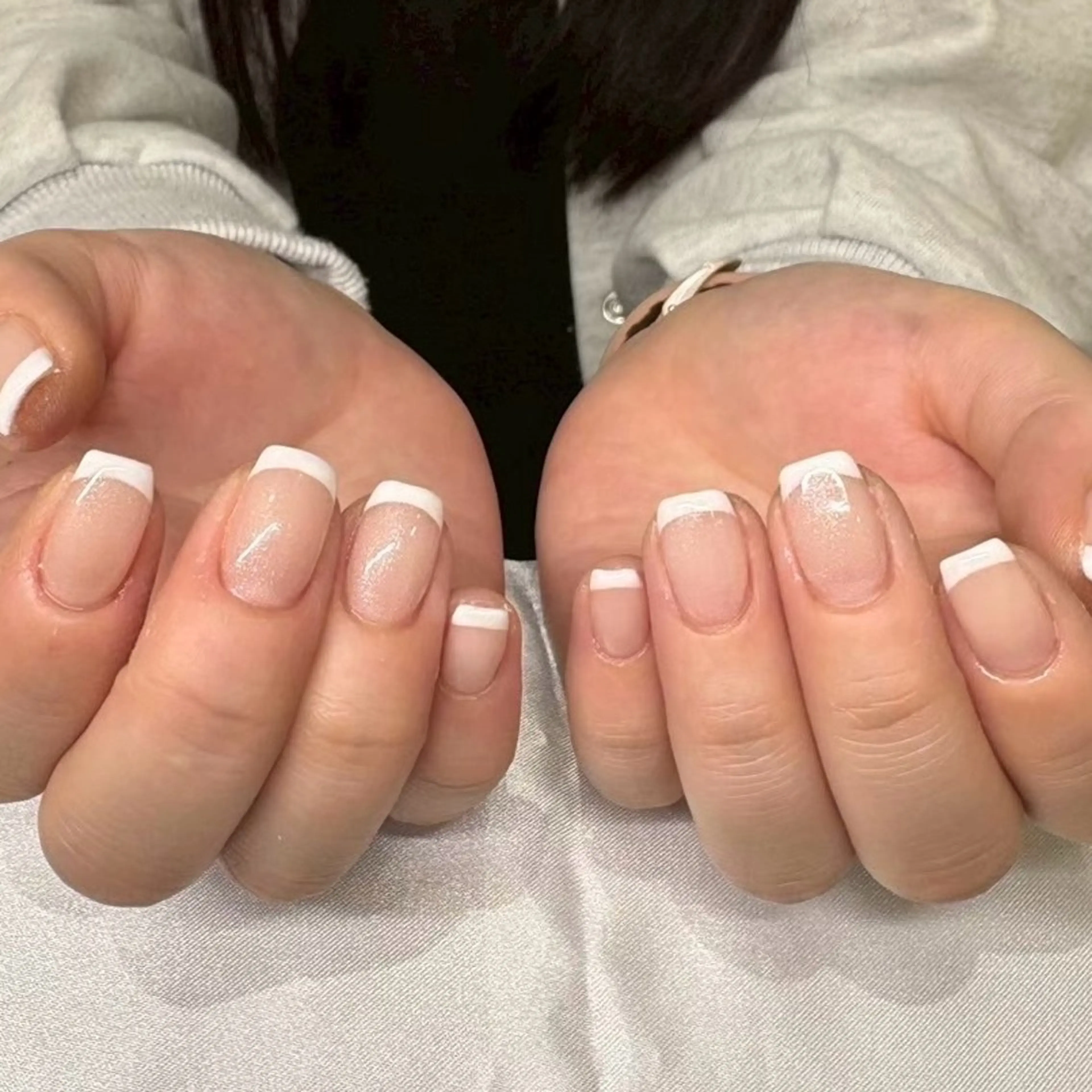 ネイル フレンチネイル 佐藤 咲のネイルデザイン