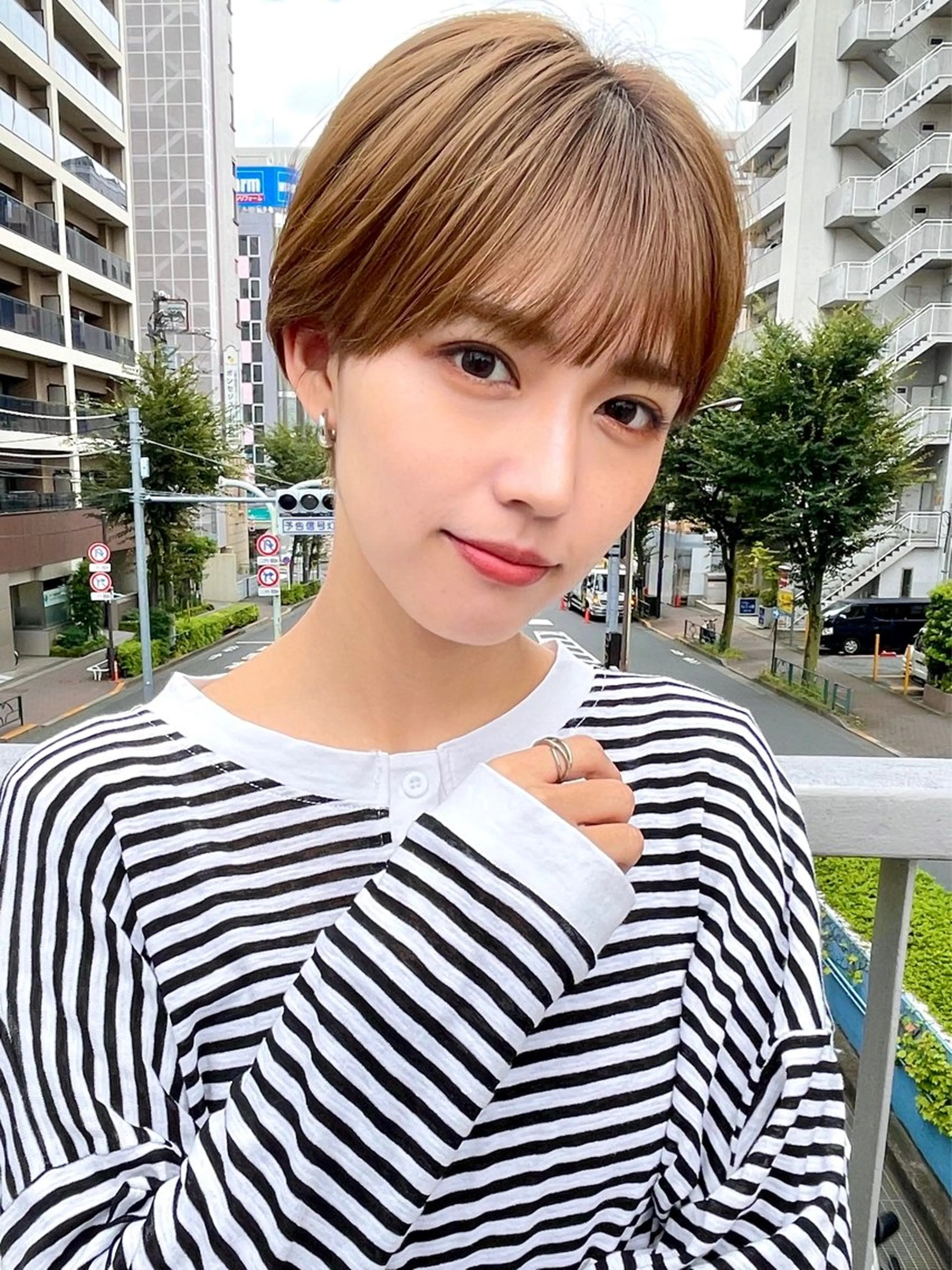 ショート 三鷹で1番ショート ボブをカットする新谷のヘアスタイル