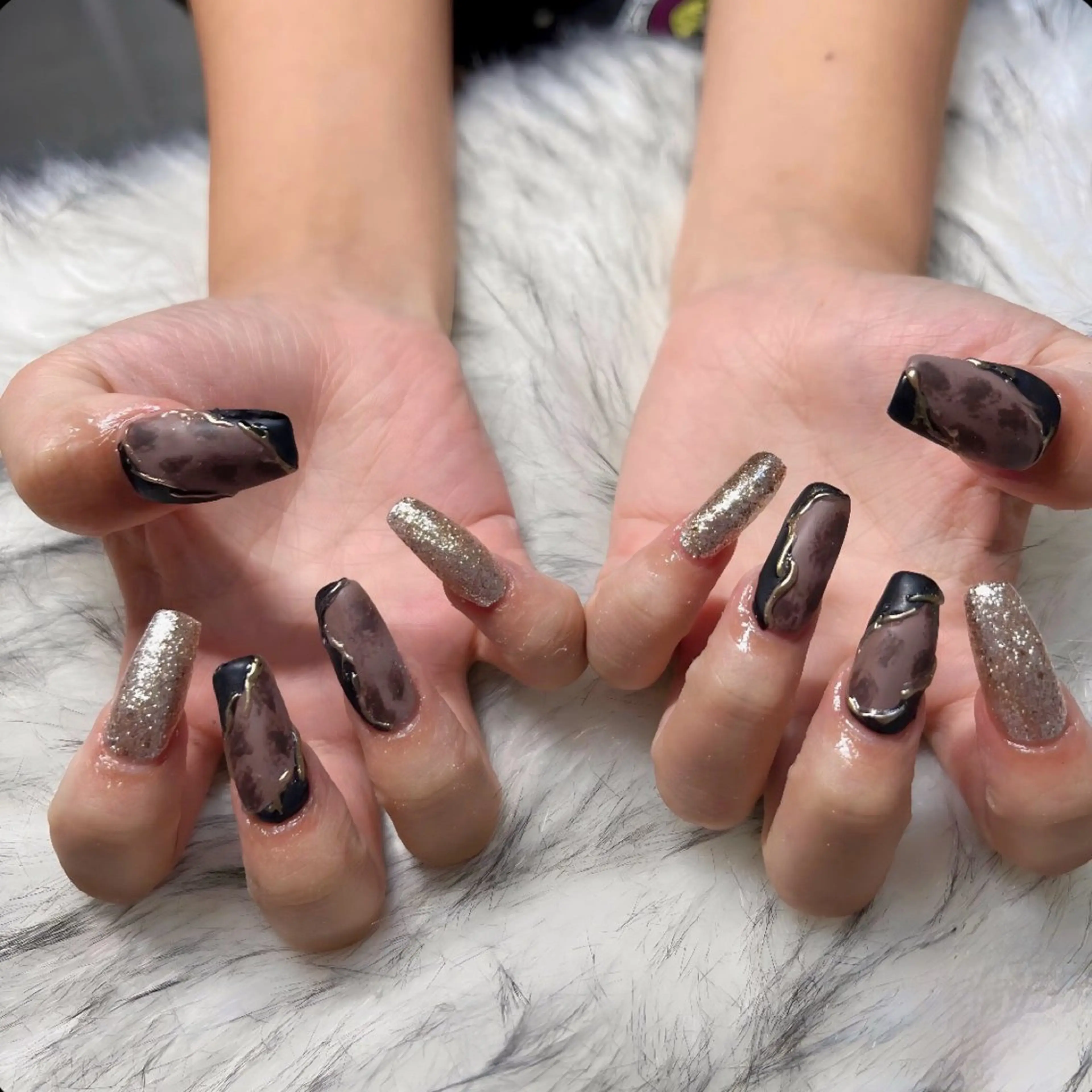 ロング ハンドネイル mao .のネイルデザイン