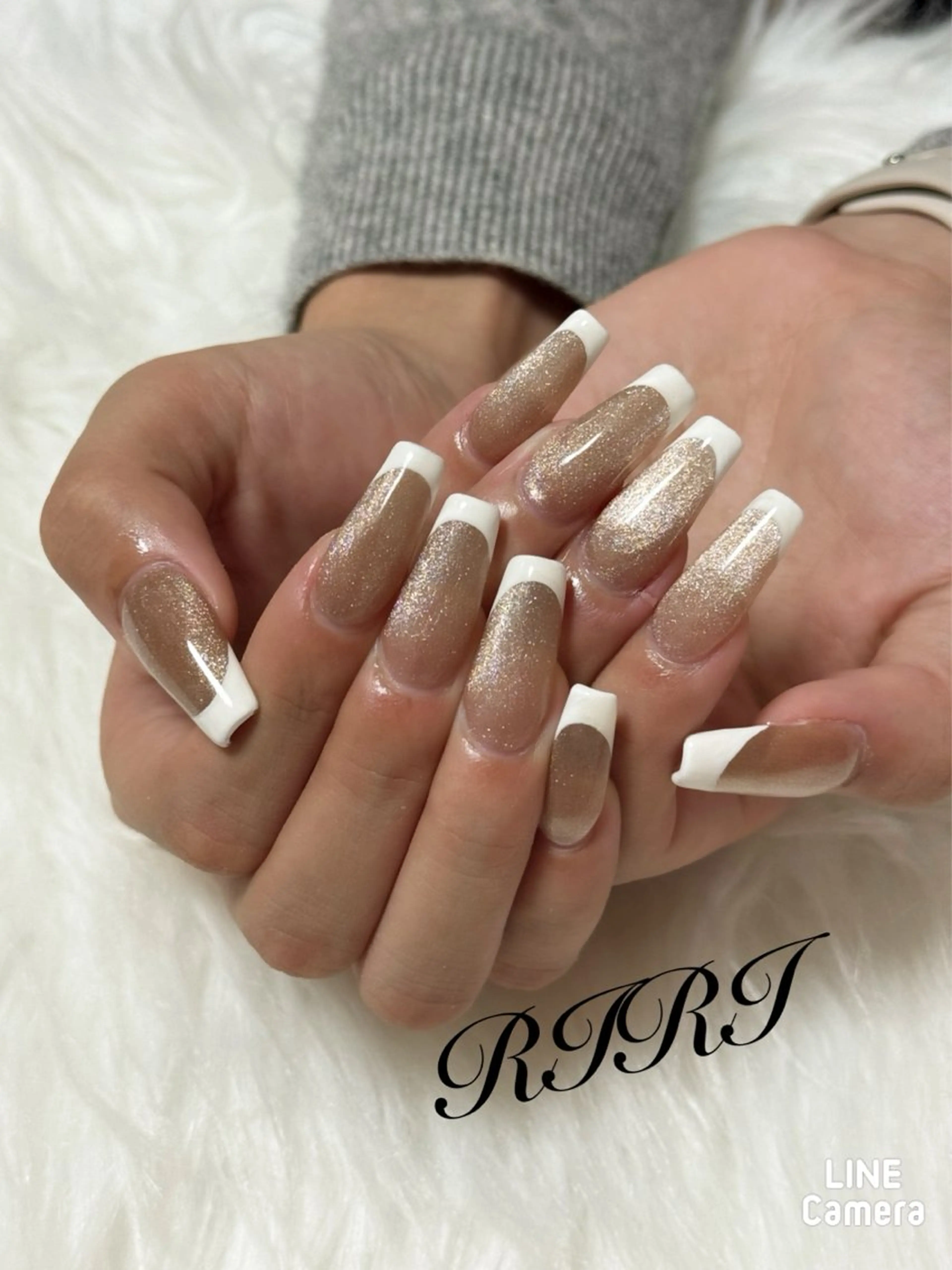 ネイル フラッシュネイル フレンチネイル ジェルネイル ロングネイル マグネットネイル ハンドネイル riri オーナーのネイルデザイン