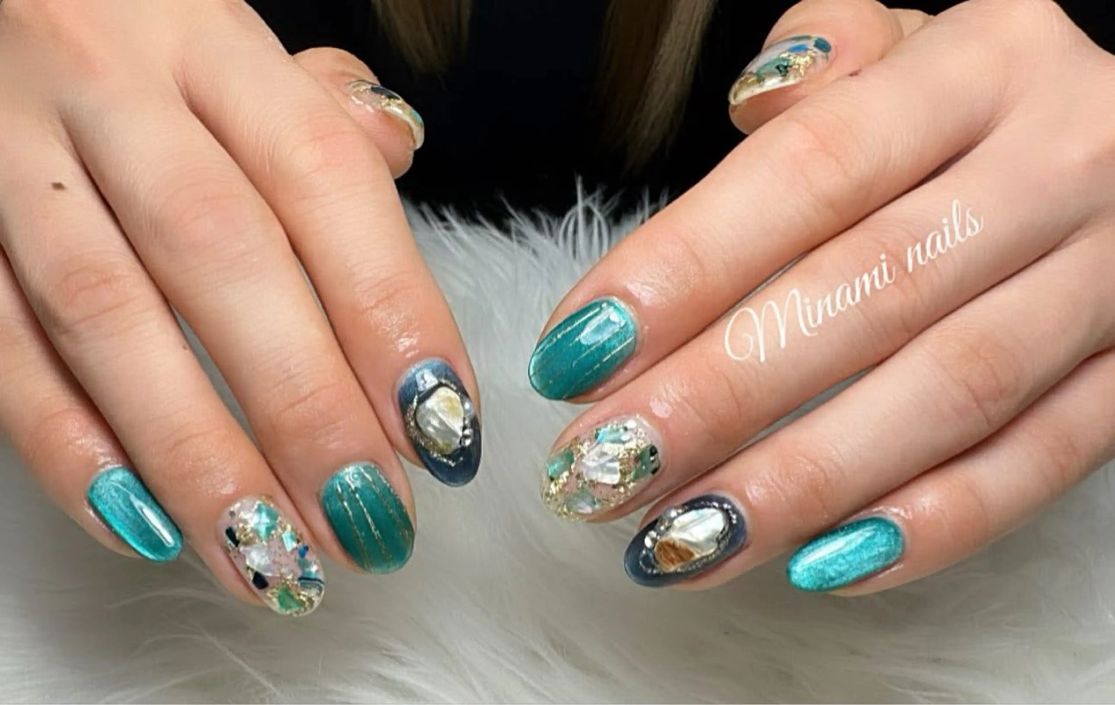 ネイル アートネイル オーロラネイル ガーリー キラキラネイル 韓国ネイル Minami Nailsのネイルデザイン