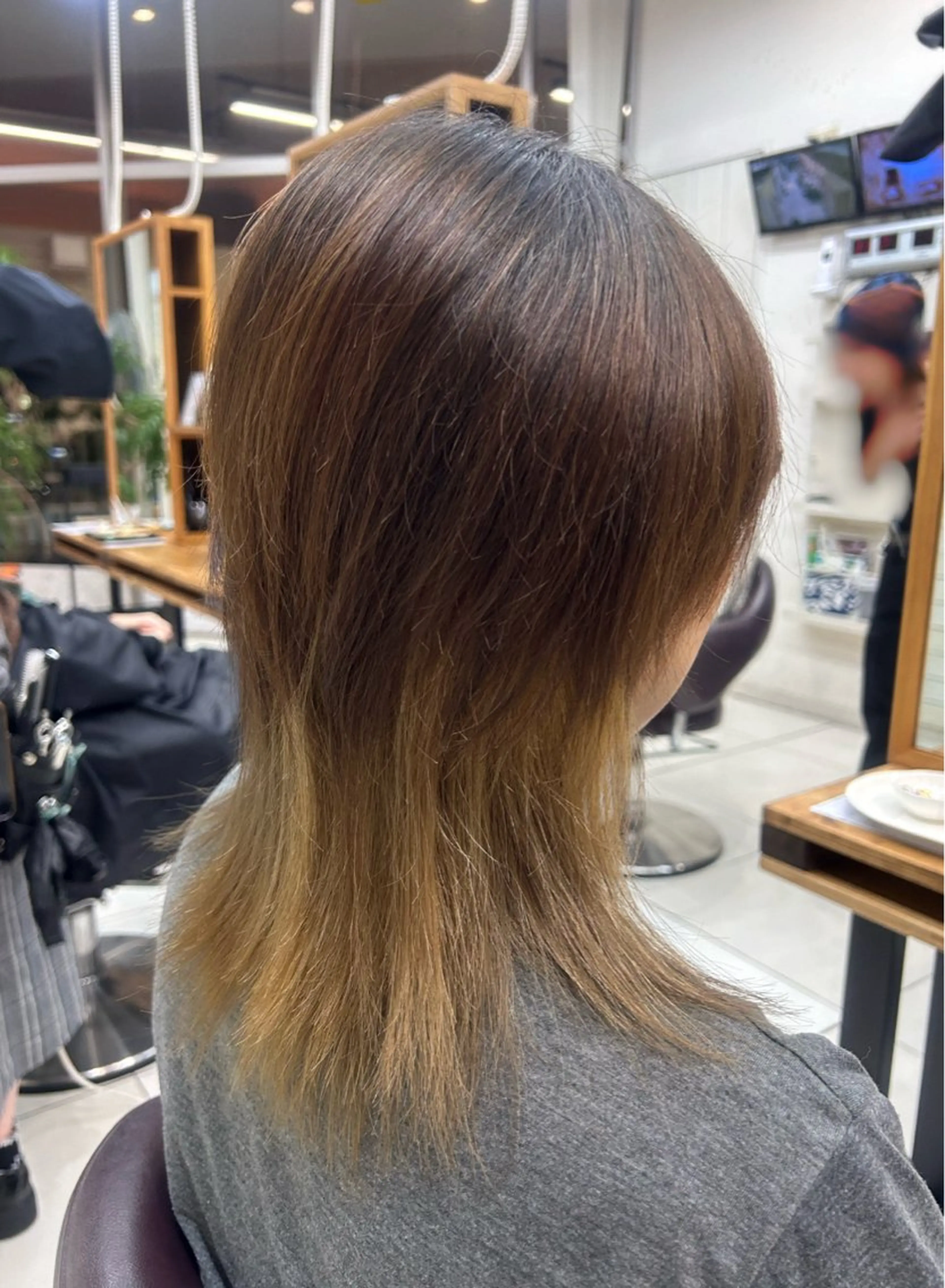 ミディアム カラー カット ヘアカラー メンズパーマ/ウルフ /似合わせカット滉一のヘアスタイル