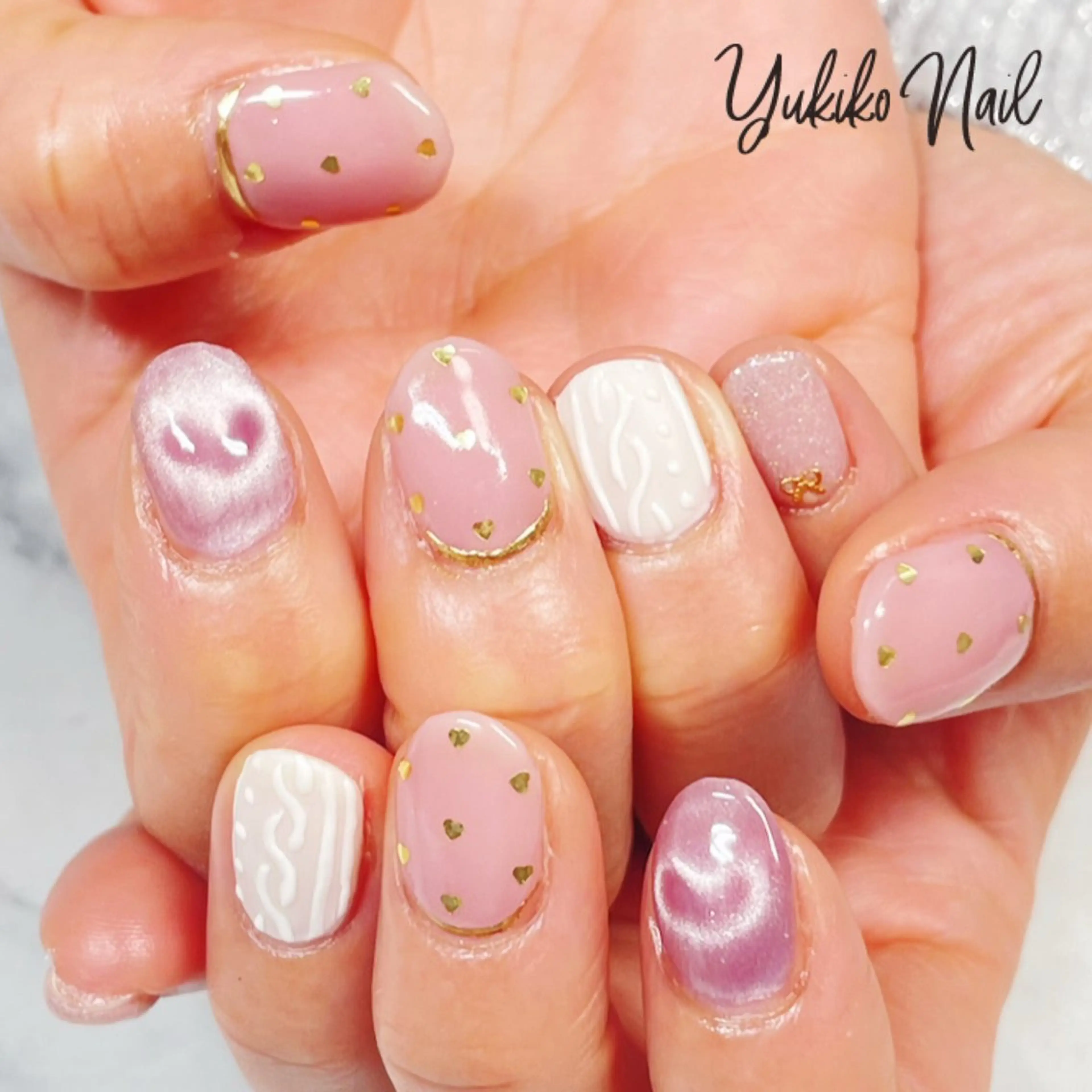 ネイル アートネイル ゴールド ハート ミラーネイル ピンク ハンドネイル ユキコ ネイルのネイルデザイン