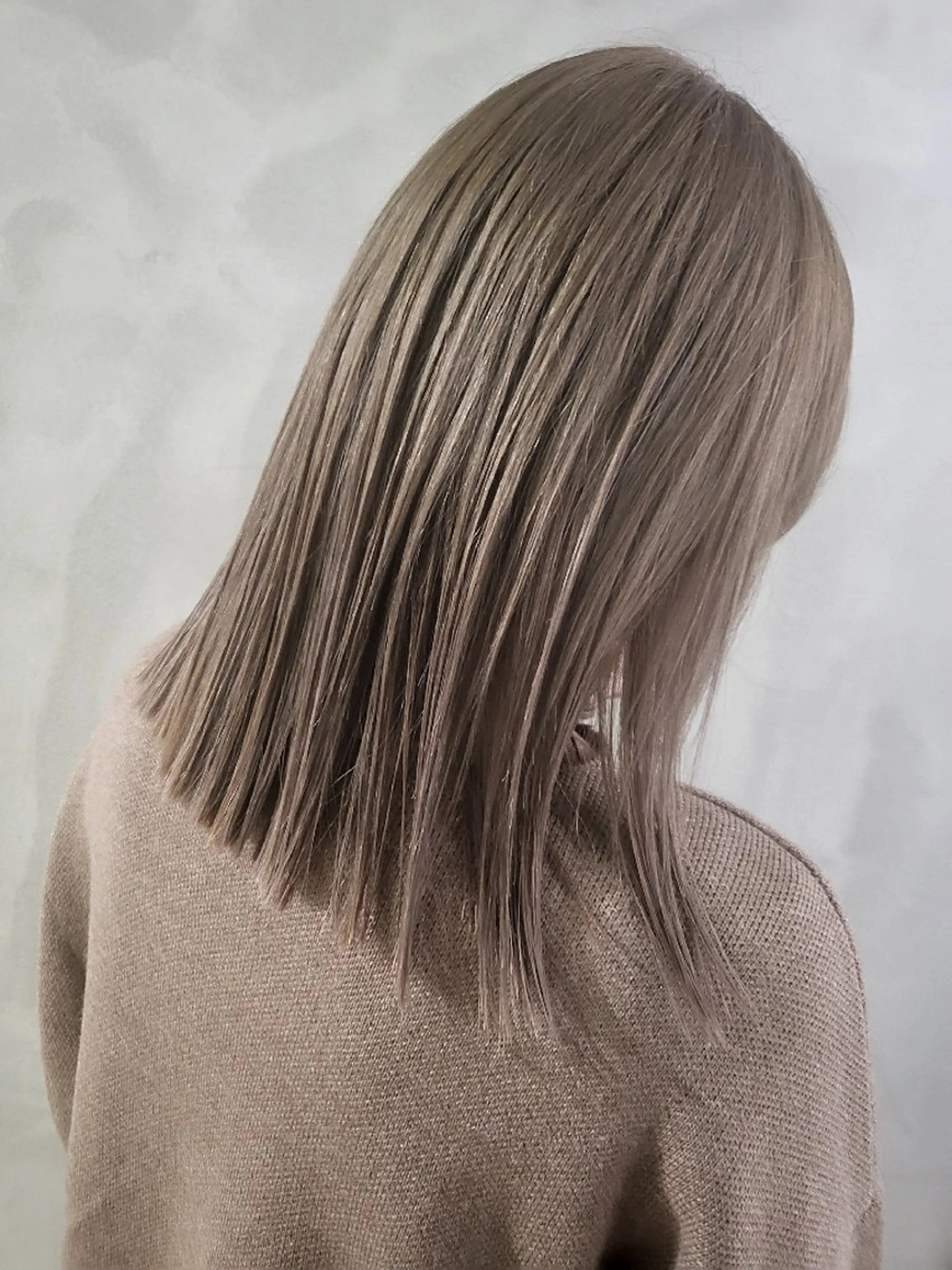 ミディアム Le Lien カジのヘアスタイル