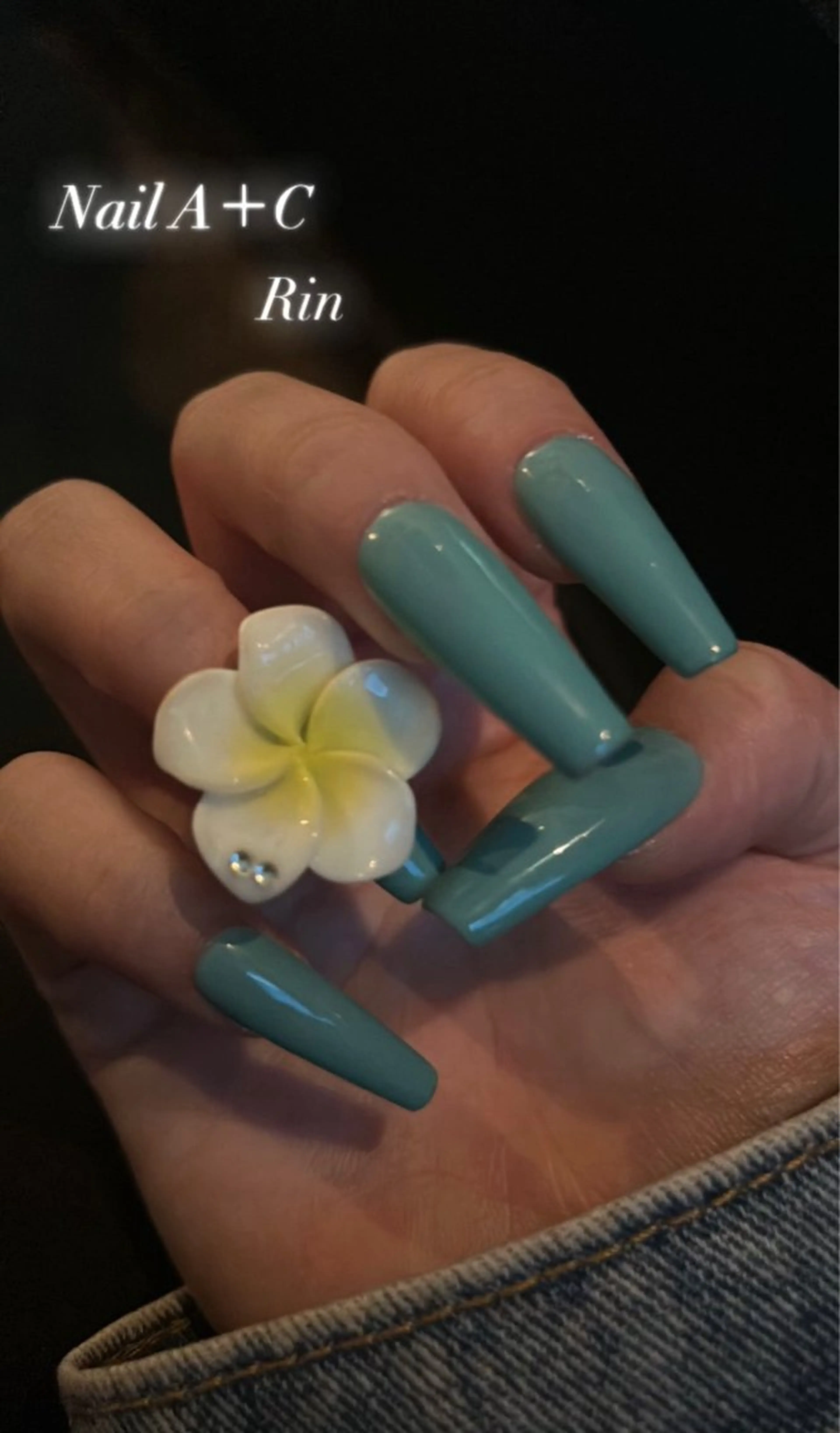 ネイル Riin 🤍のネイルデザイン