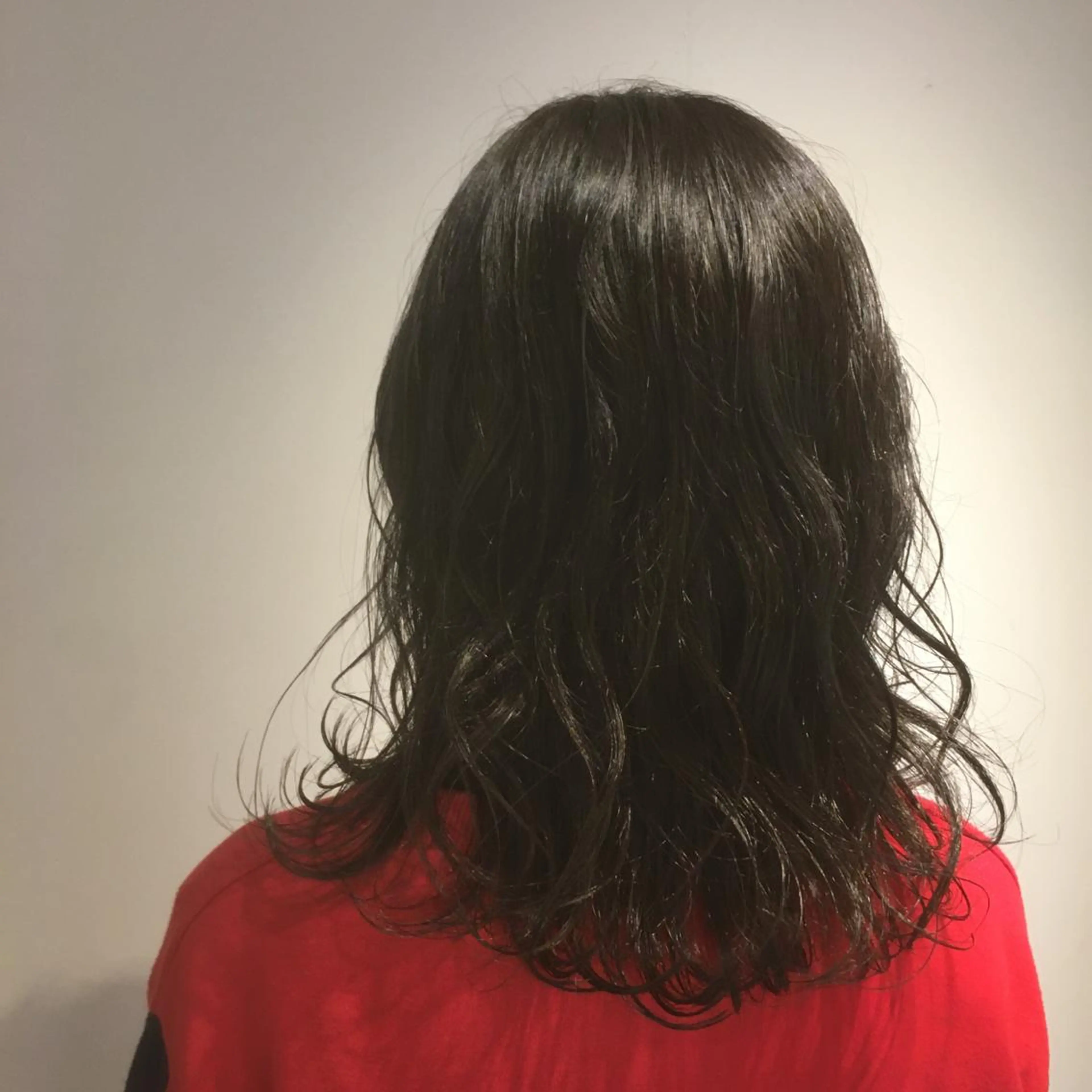 セミロング カラー カット ヘアカラー トリートメント しのはら まどかのヘアスタイル