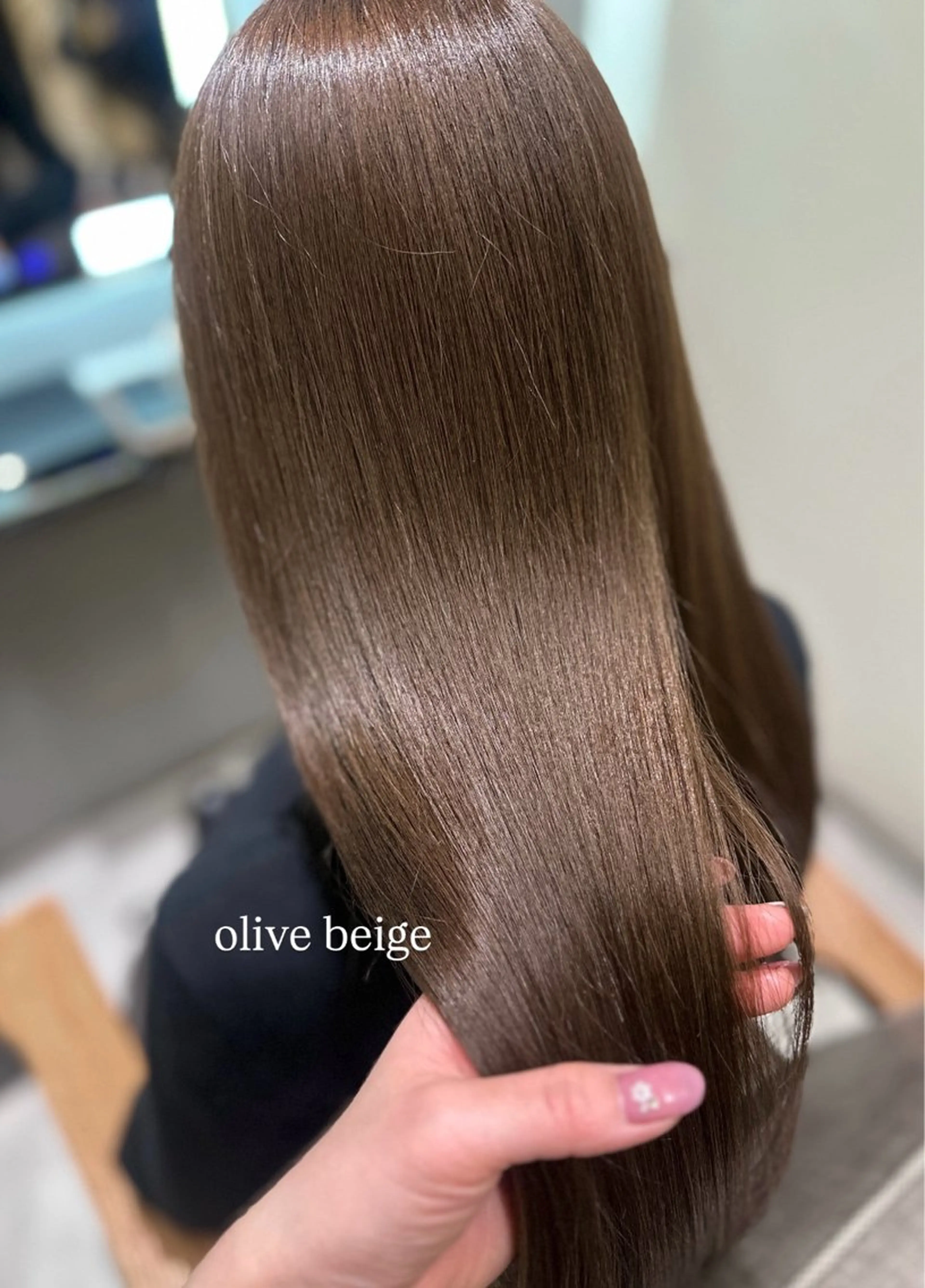 セミロング カラー ベージュカラー オリーブベージュ 髪質改善 トリートメント 🇰🇷韓国ｽﾀｲﾙ ﾚｲﾔｰ/ayanaのヘアスタイル