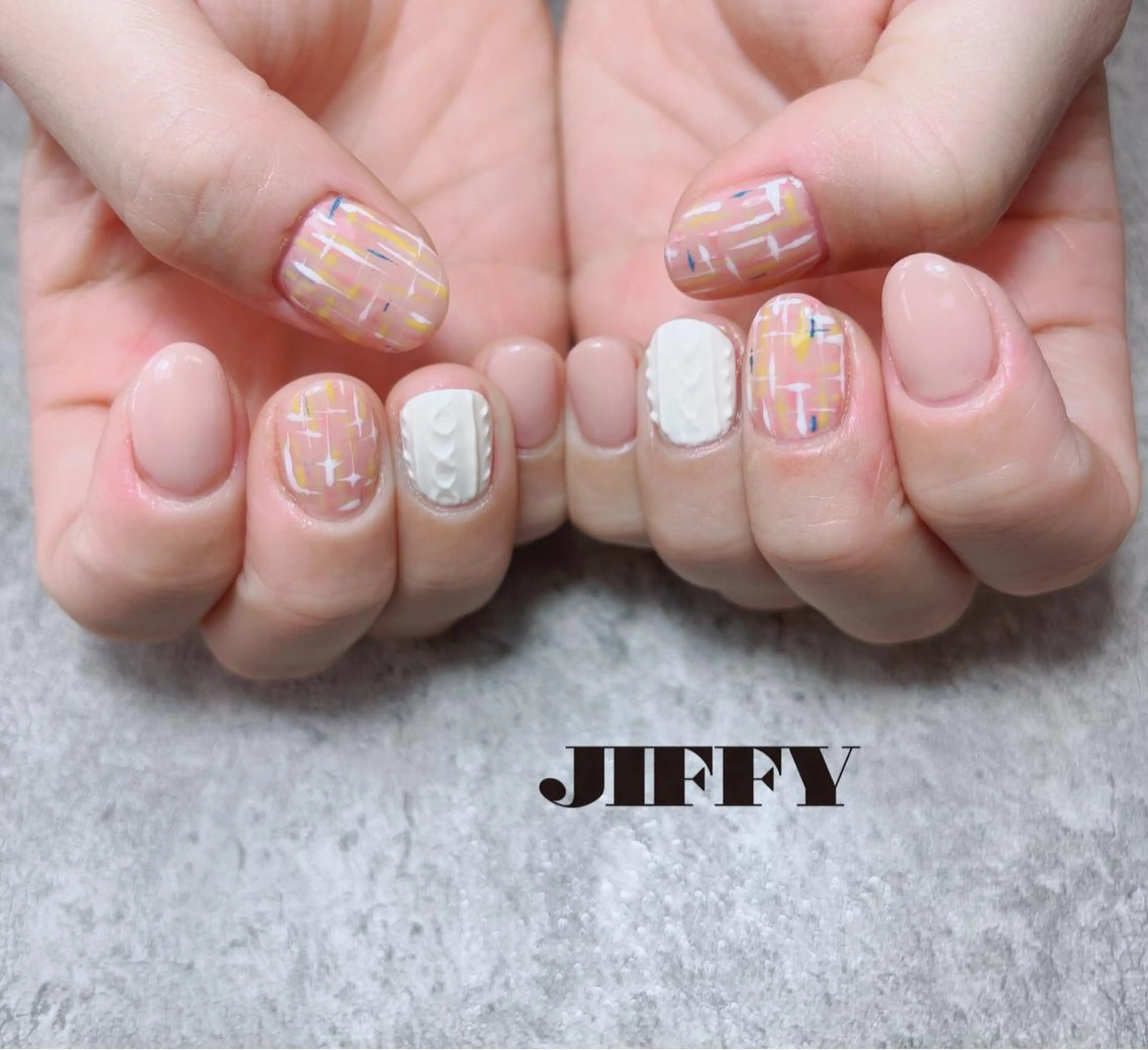 ネイル ツイードネイル JIFFY nailstudioのネイルデザイン