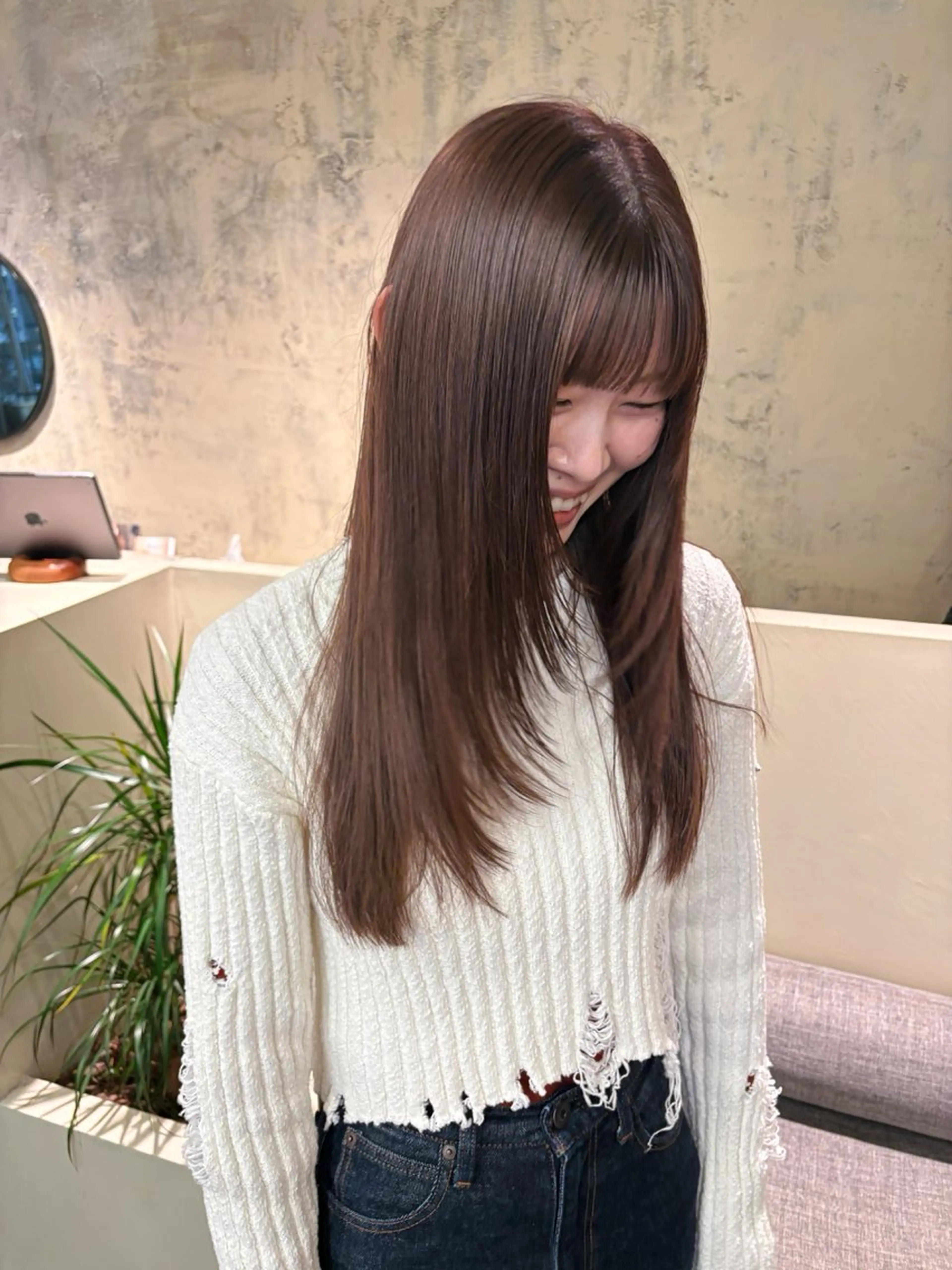 ロング カラー ベージュカラー ラベンダーカラー ラベンダーベージュ レイヤーカット ロング 西山 紗耶香🪽 透明感カラー/ボブのヘアスタイル