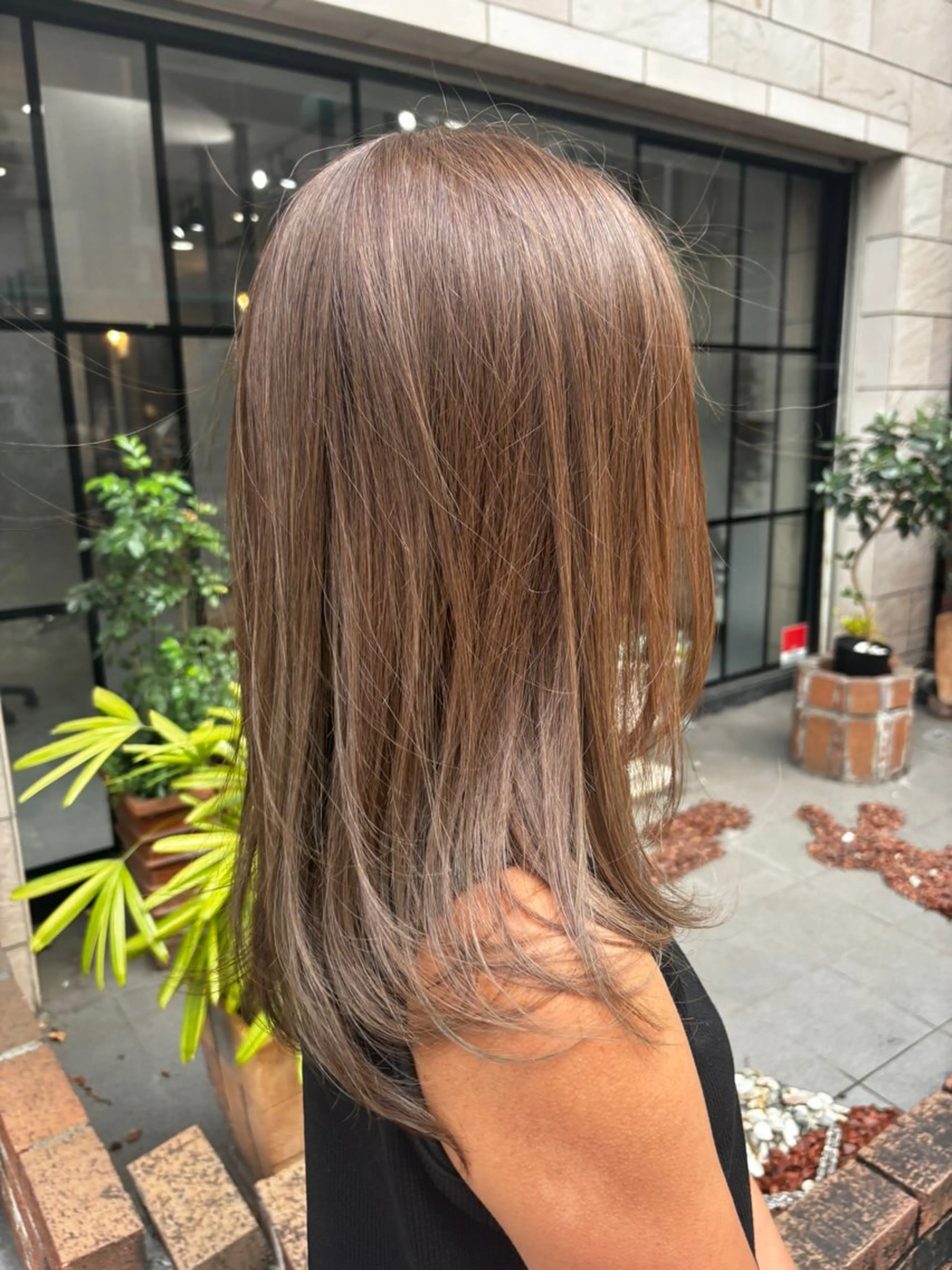 セミロング カラー 大人可愛い🧸 艶髪✨かおるのヘアスタイル
