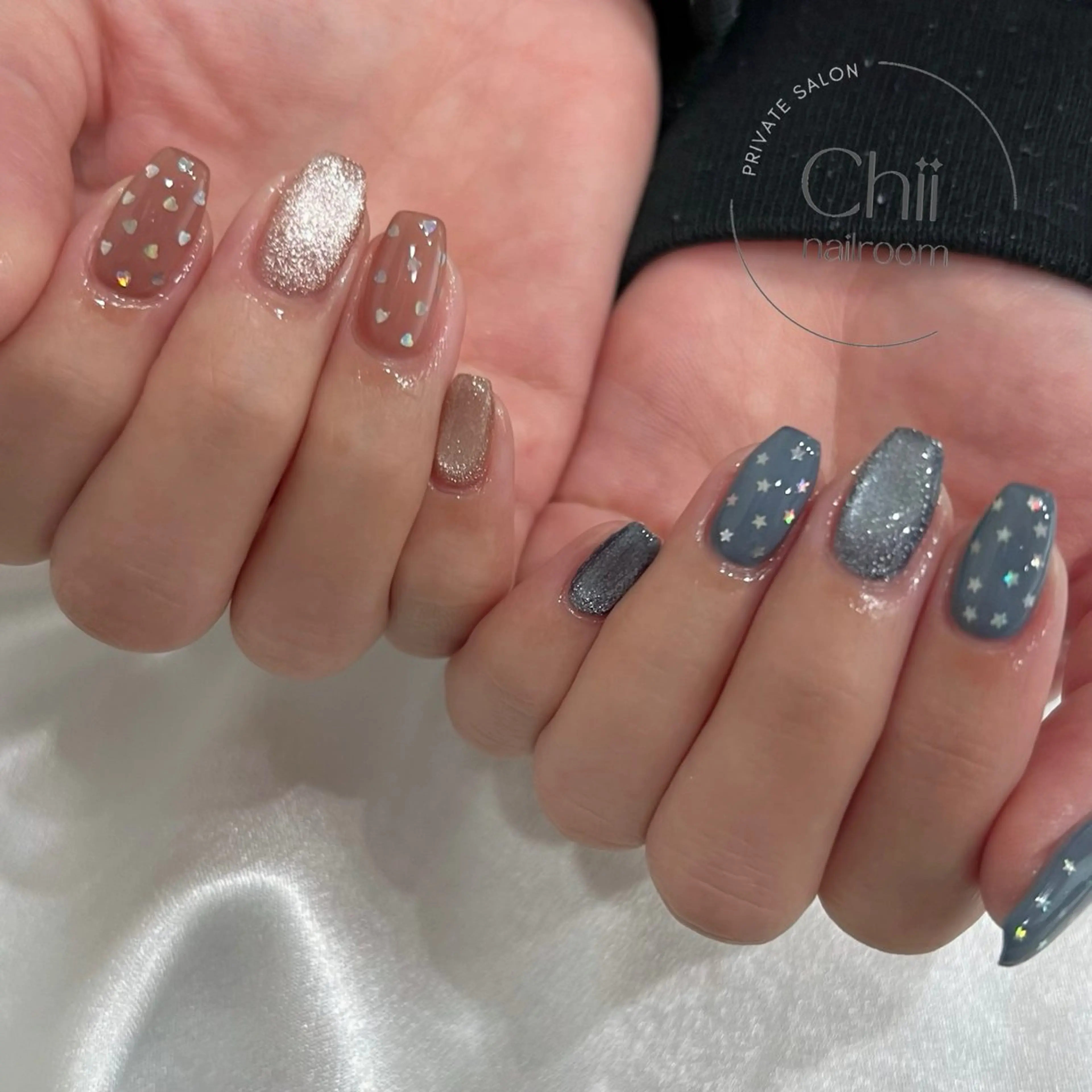 ネイル アートネイル マグネットネイル nail room chiiのネイルデザイン
