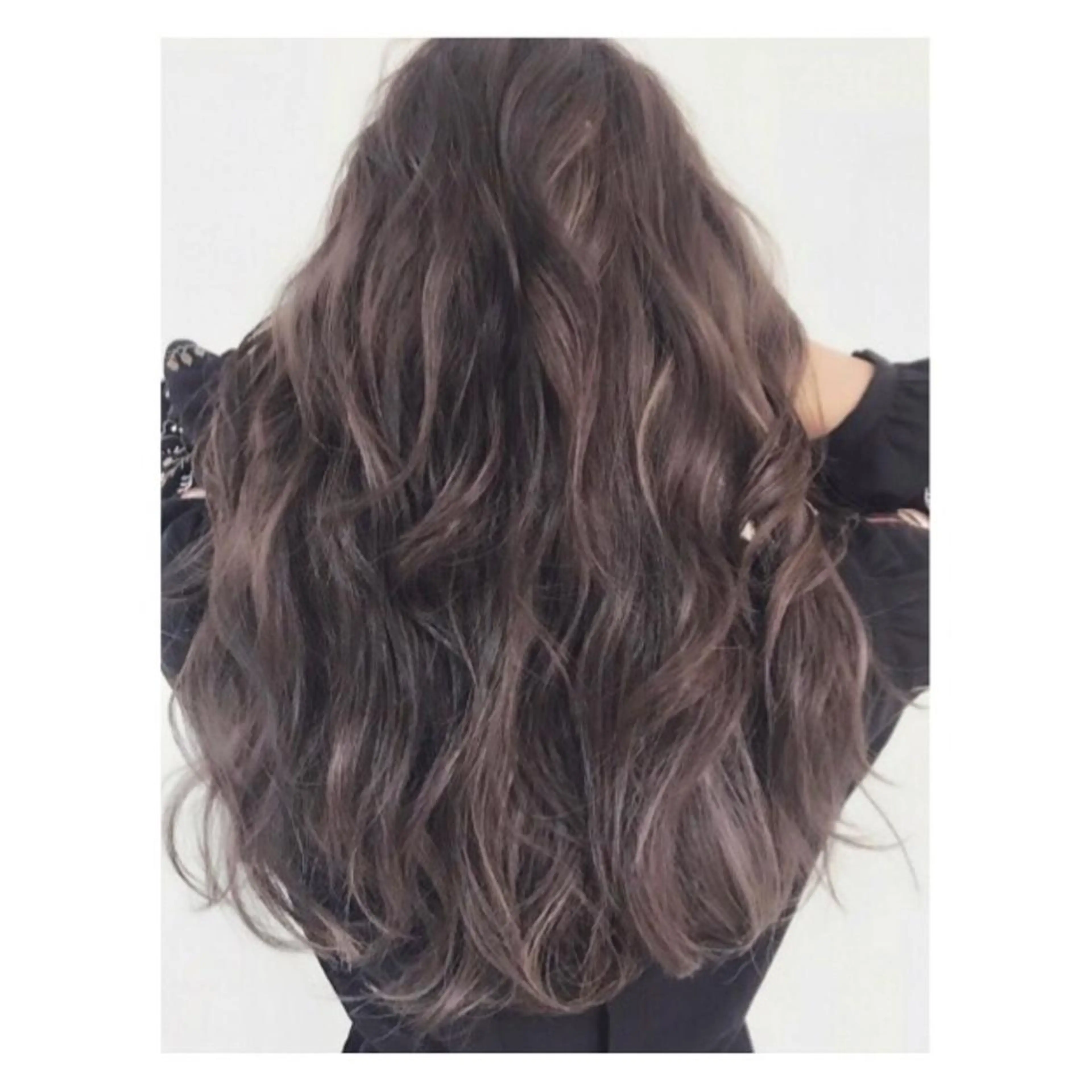 セミロング カラー ブラウンカラー グレージュ ハイライトカラー ハイライト ヘアカラー トリートメント ケア剤オタク×海外 ヘア長谷川裕起のヘアスタイル