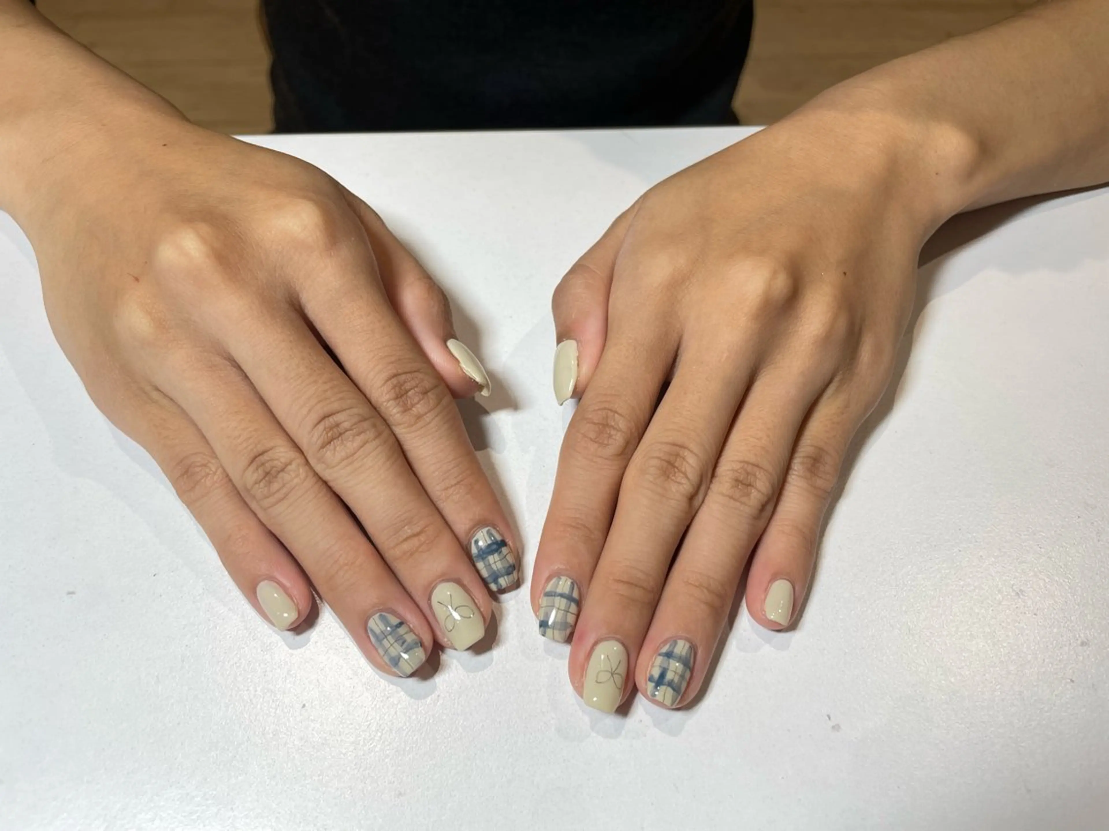 ネイル ハンドネイル 小林みお @ibelu京橋店のネイルデザイン