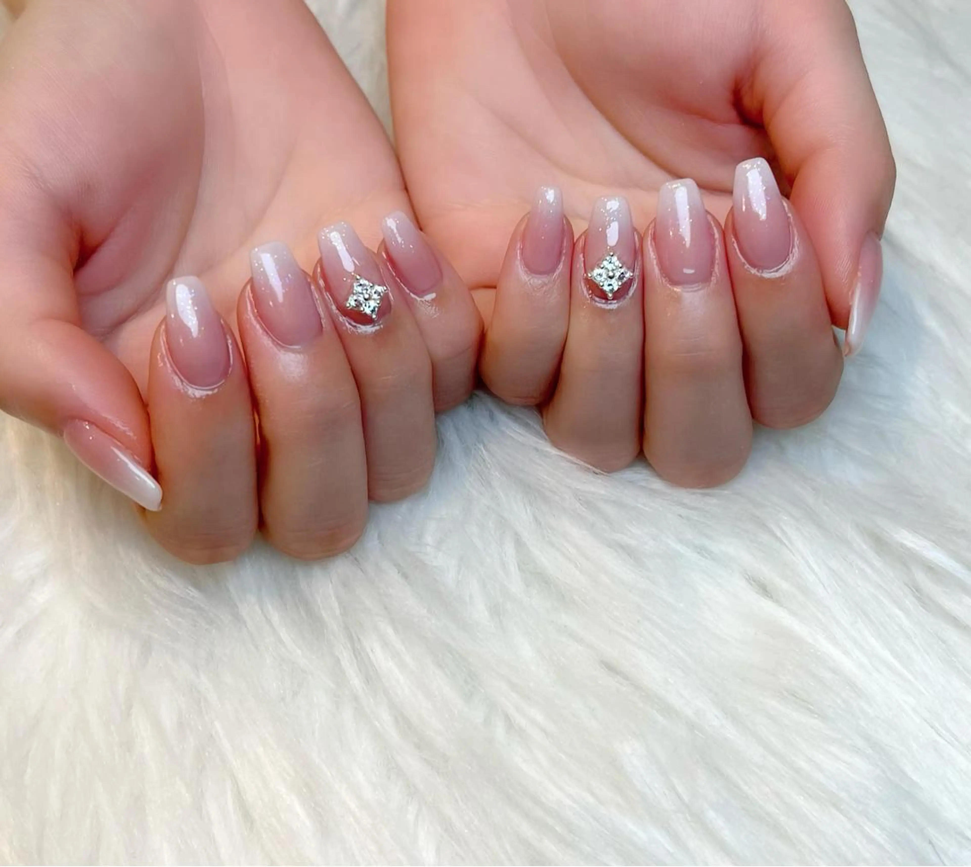 ネイル Lino+ ネイル&よもぎ蒸しのネイルデザイン