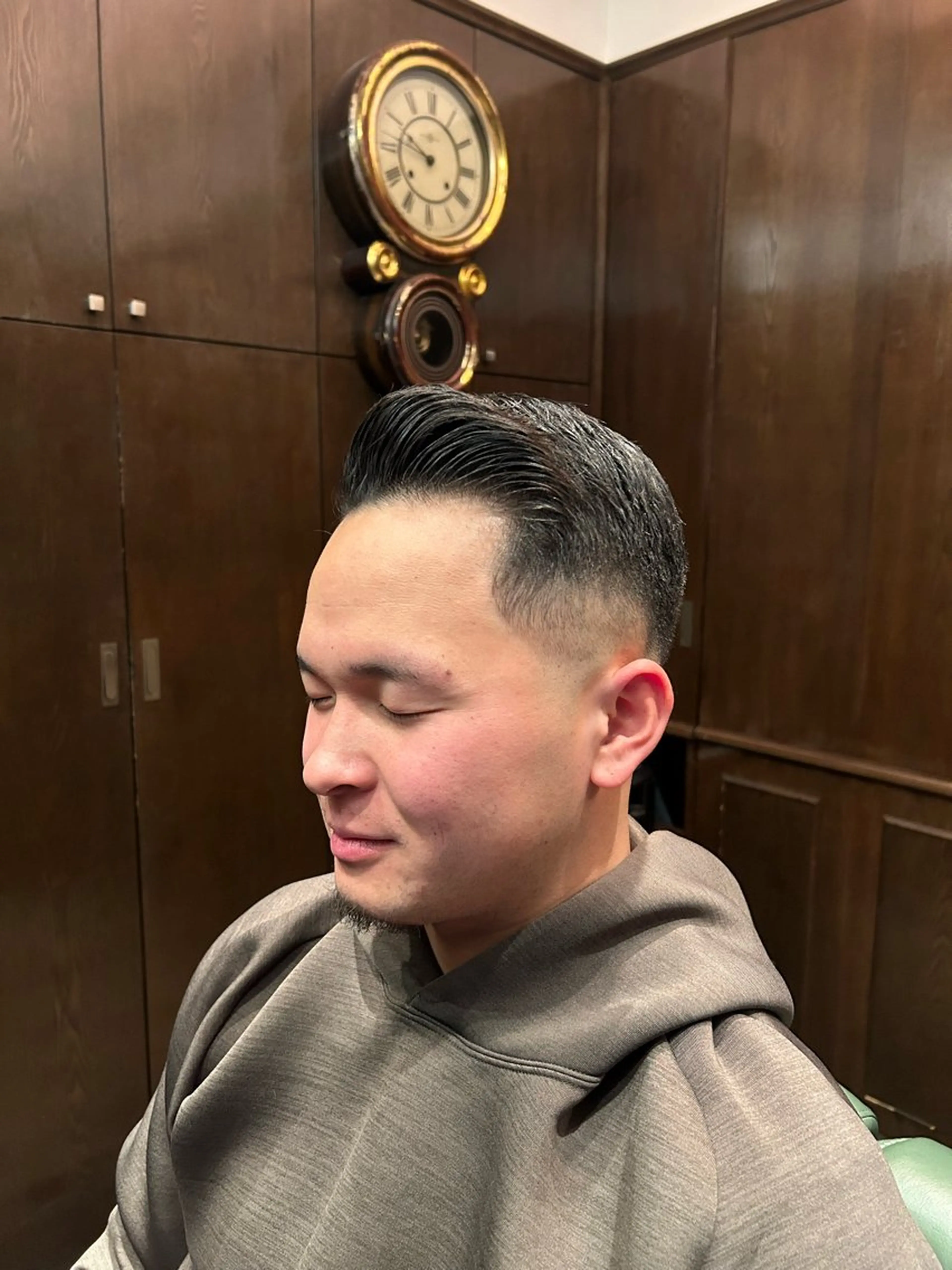 ショート メンズ フェードカット 七三 カット ヘアセット マスダ コウのヘアスタイル