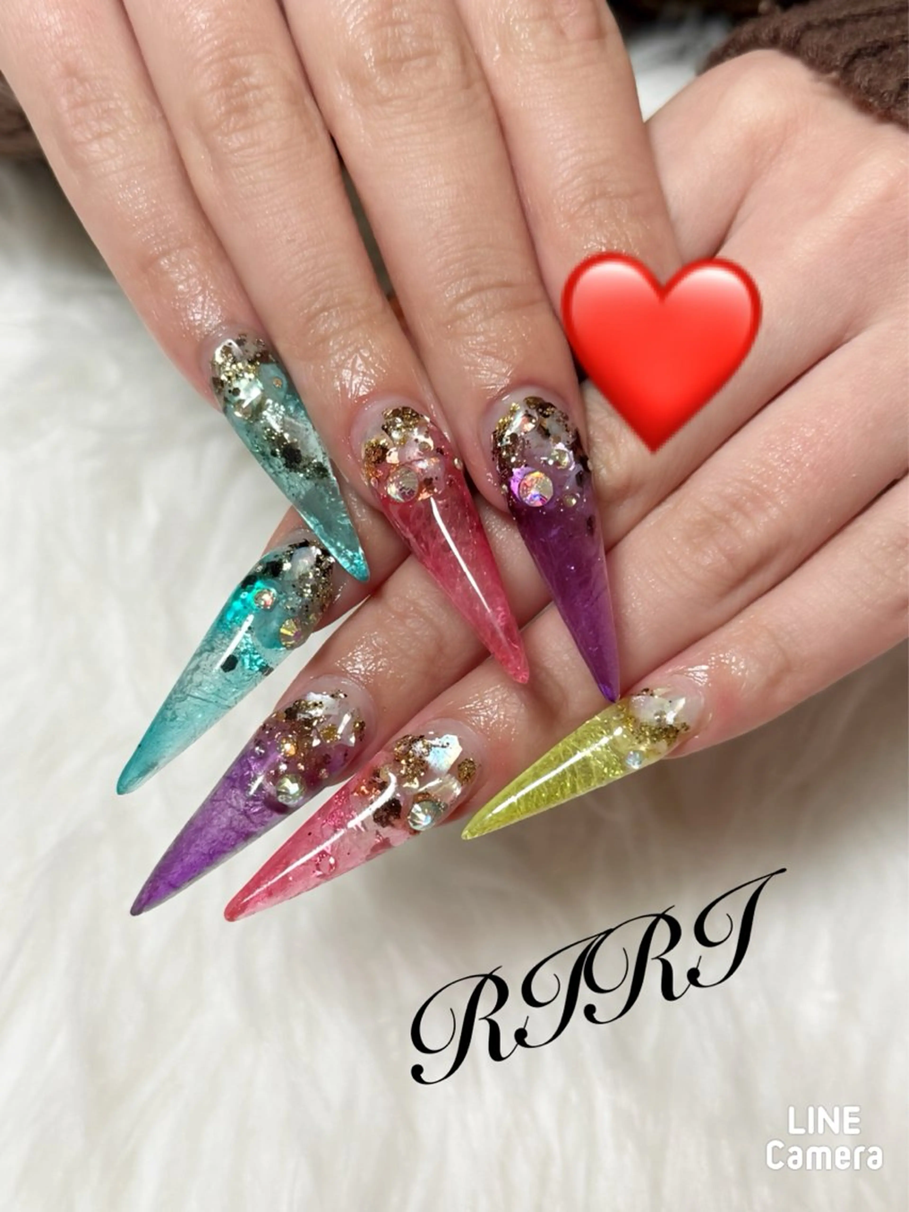 ネイル ジェルネイル ロングネイル スカルプネイル シンプルネイル バレンタイン riri オーナーのネイルデザイン