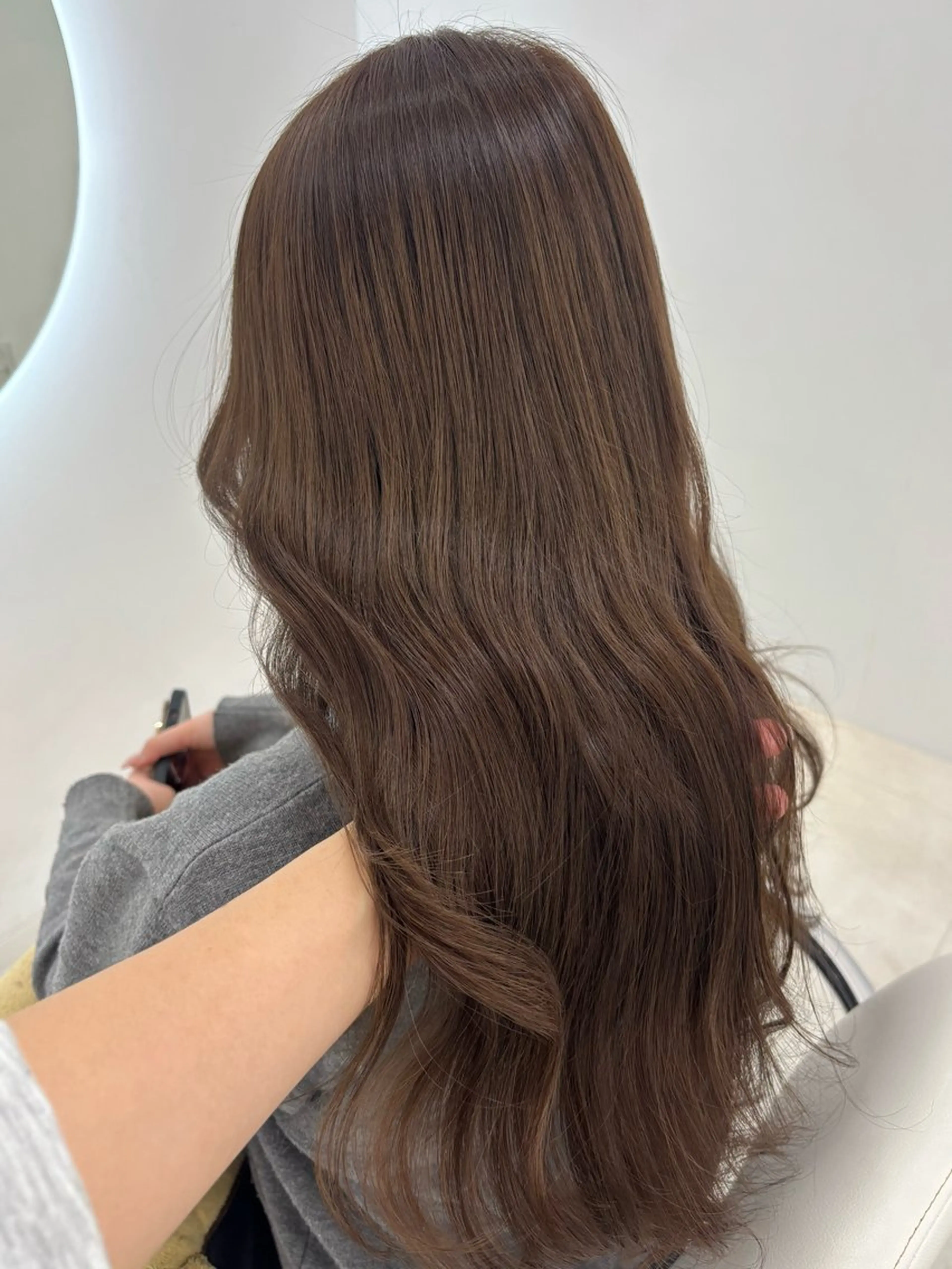 ロング カラー カット ヘアカラー トリートメント 【aini天王寺】 𝐚𝐢𝐫𝐢✂︎のヘアスタイル